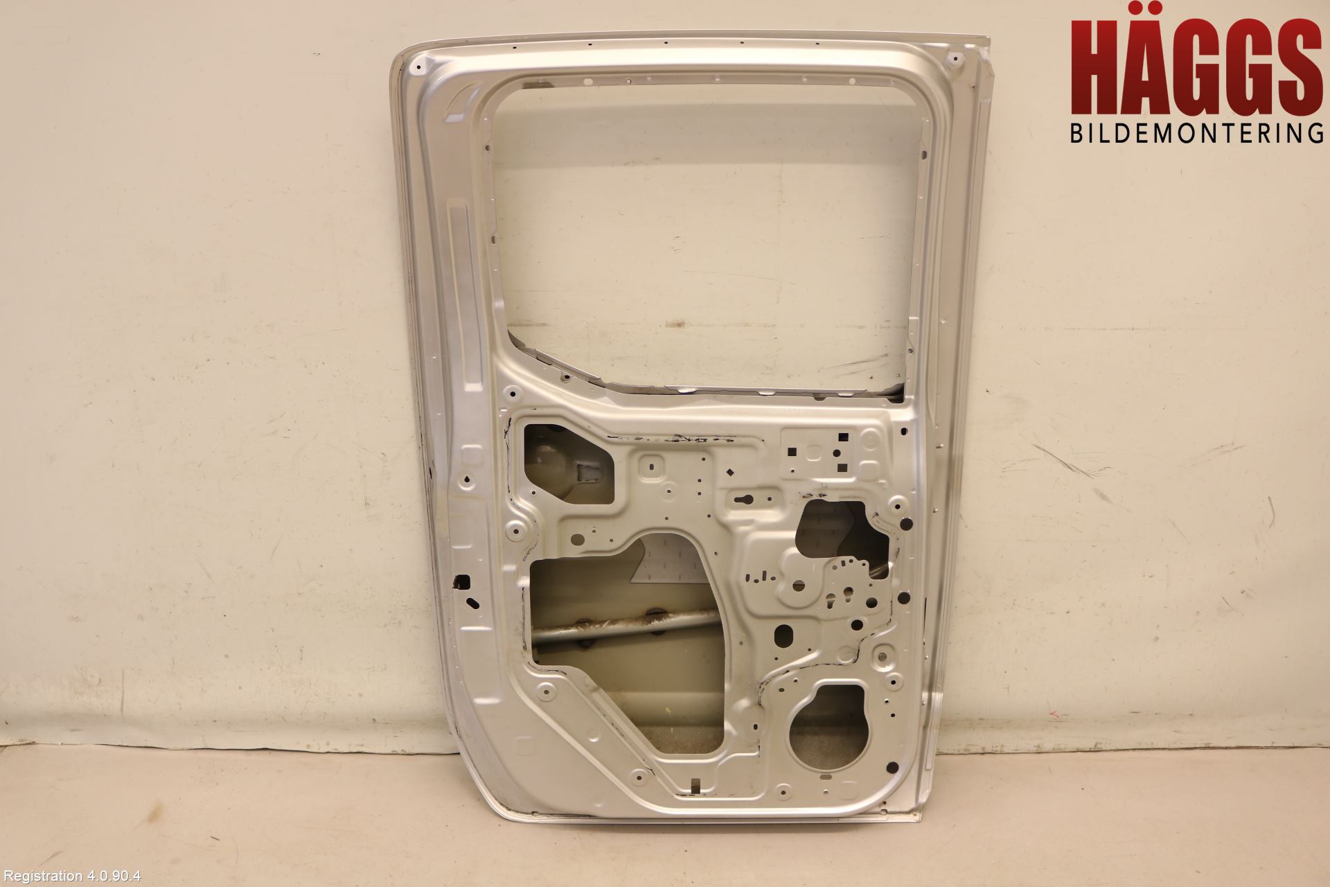 Nissan NAVARA 05-16 Dörr Bak Vänster