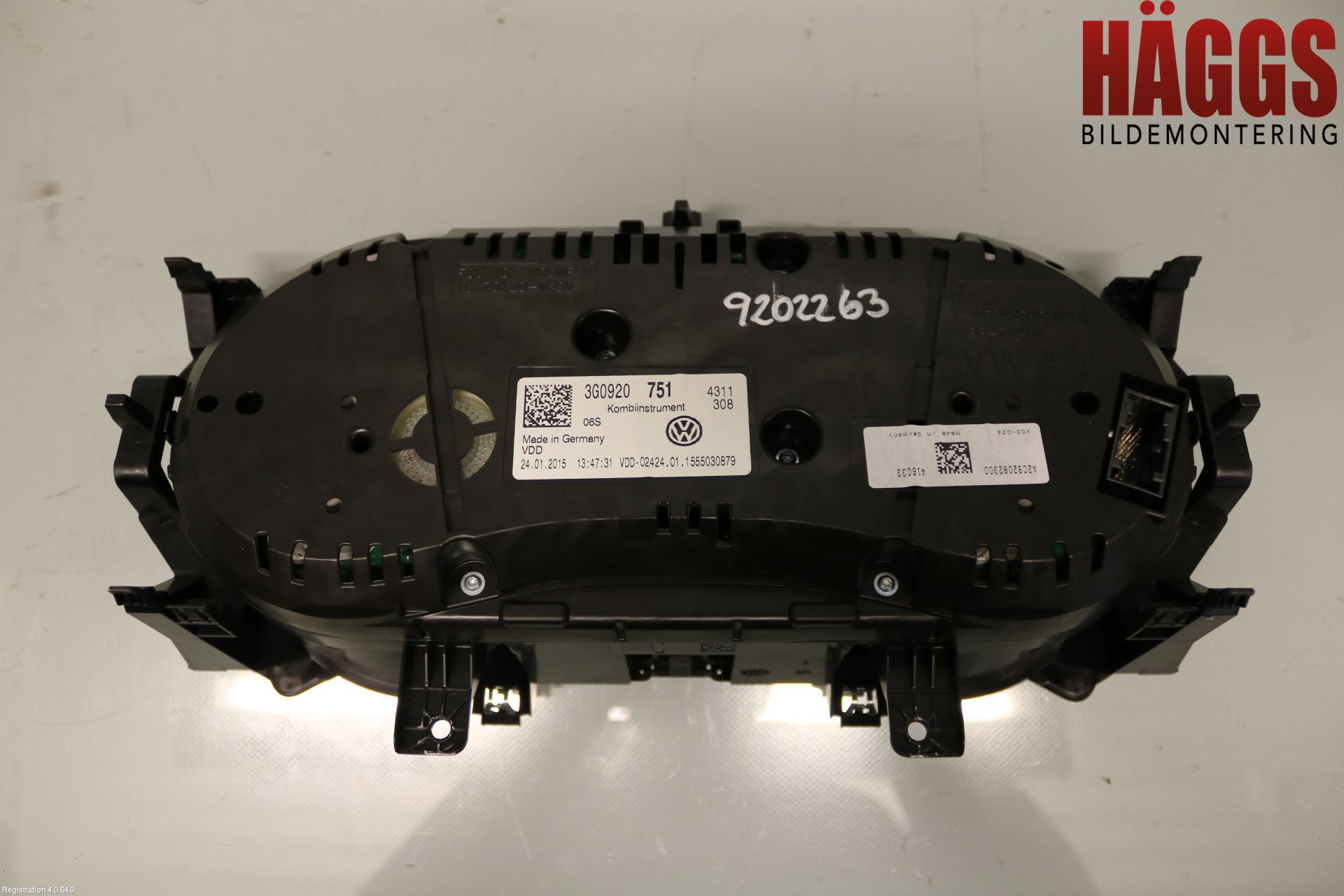 Volkswagen VW PASSAT 15-19 Instrument Komb