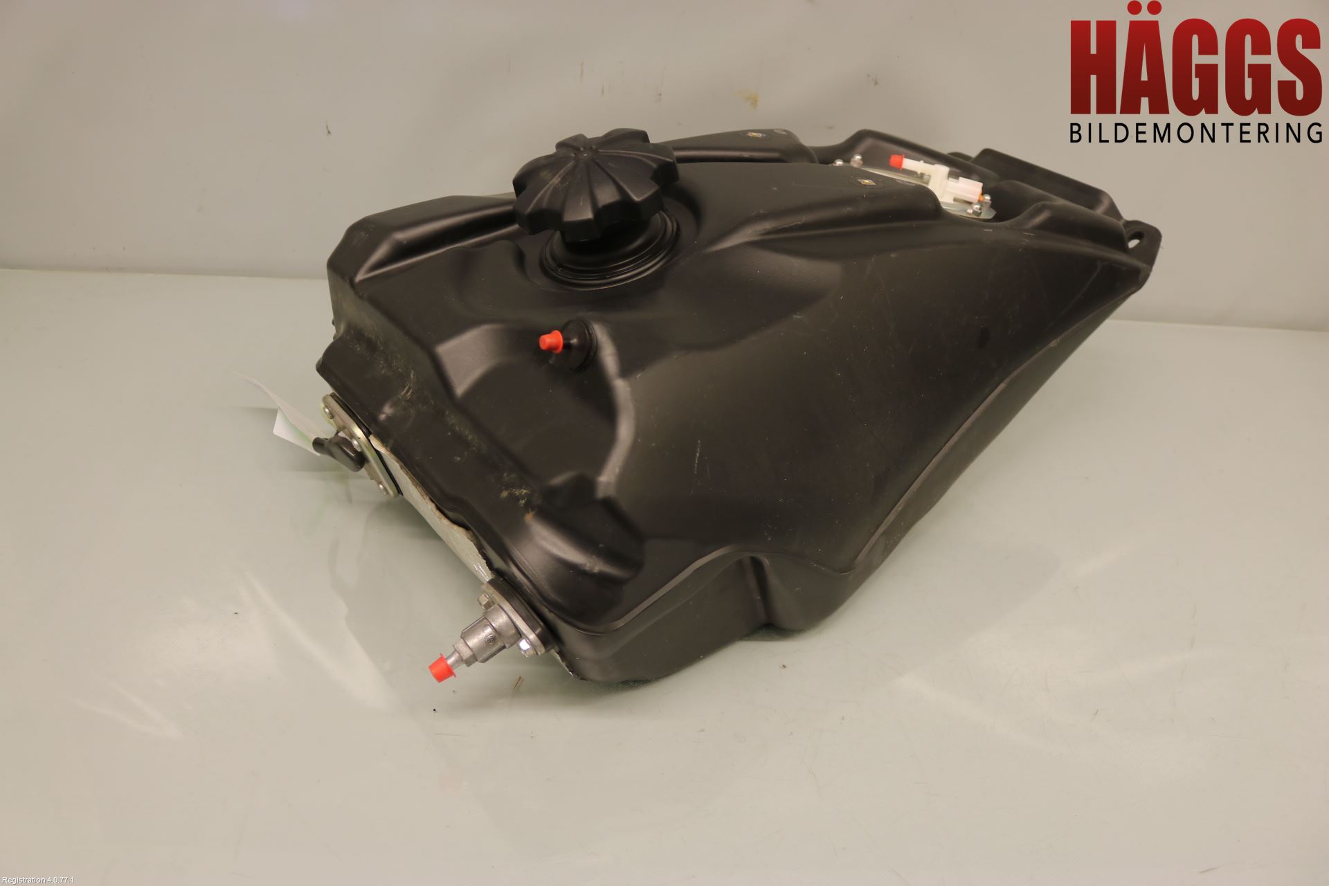 Snöskoter YAMAHA Bränsletank