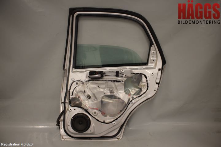 Suzuki SX4 06-09 Dörr Bak Höger