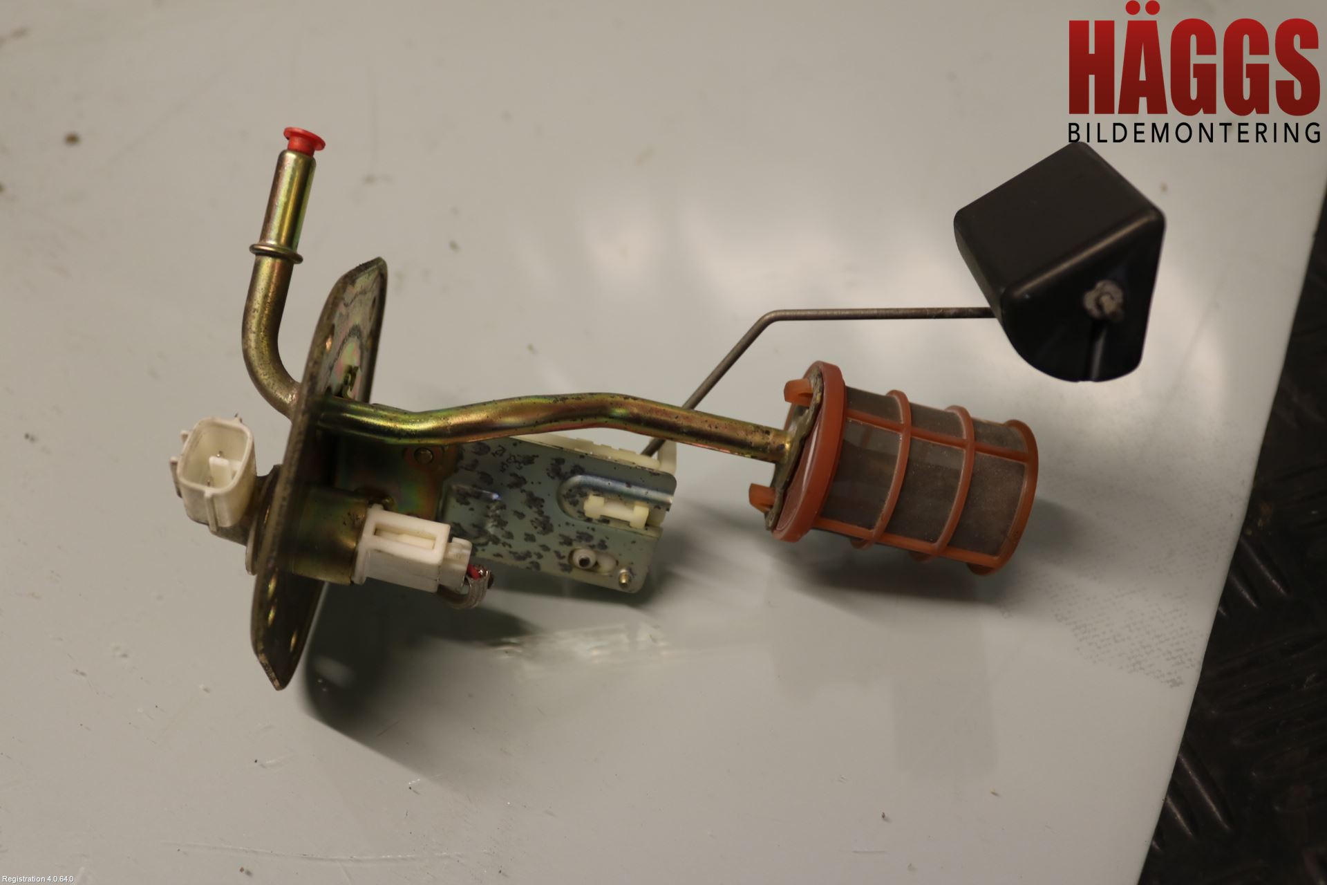 Mitsubishi LANCER  03-07 Givare Tank