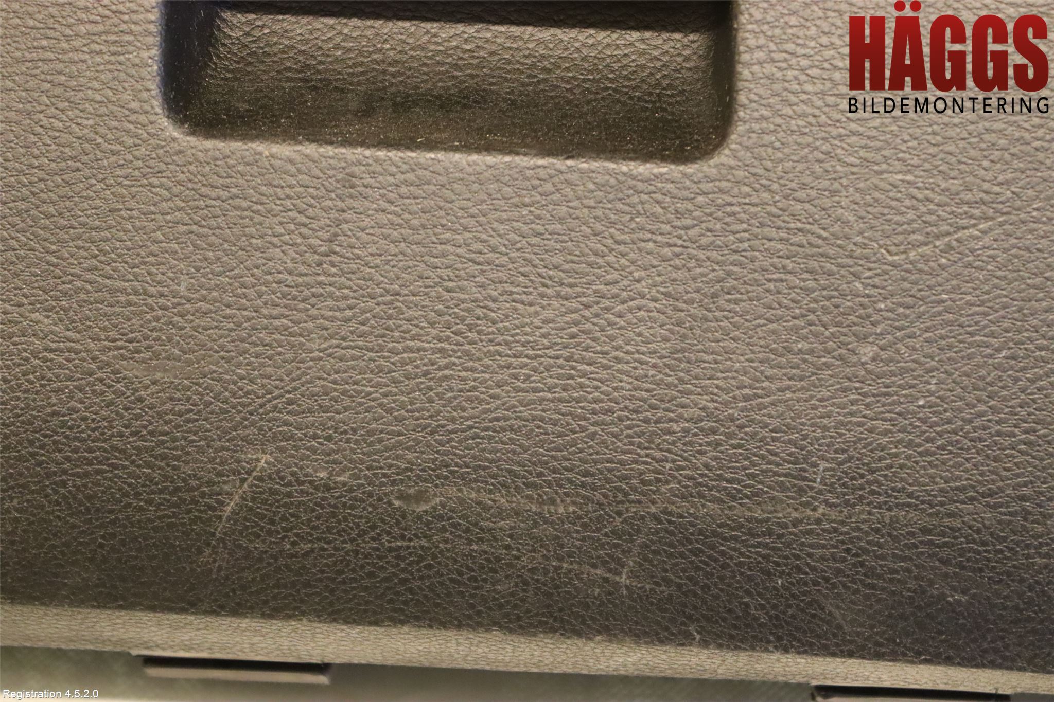 Dodge PICK UP RAM 81- Handskfack