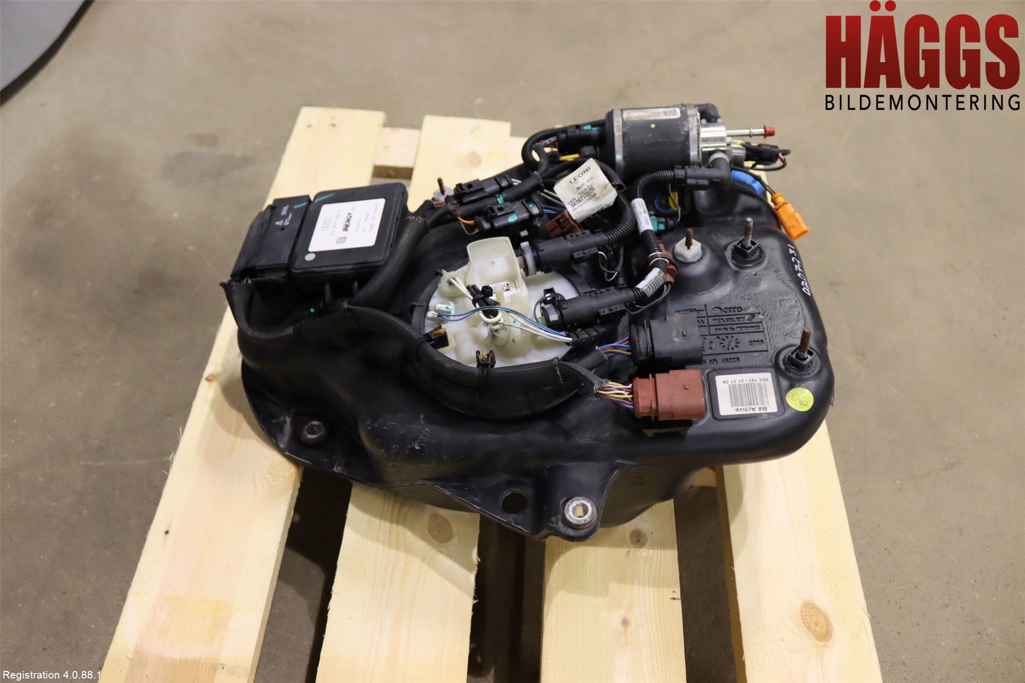 Audi A4/S4 08-11 Adblue Tank