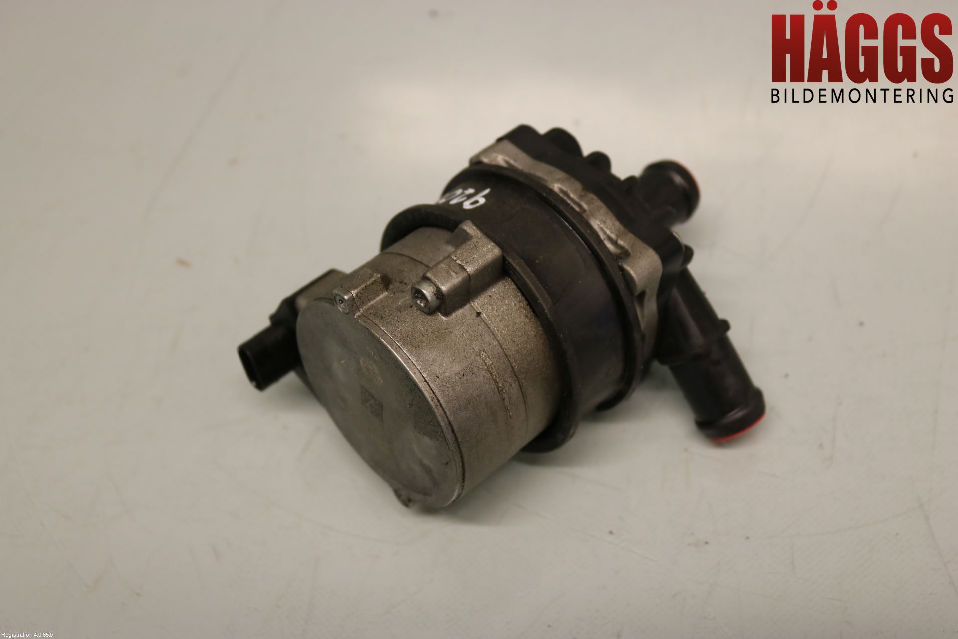 Volkswagen VW TIGUAN 16-24 Vattenpump