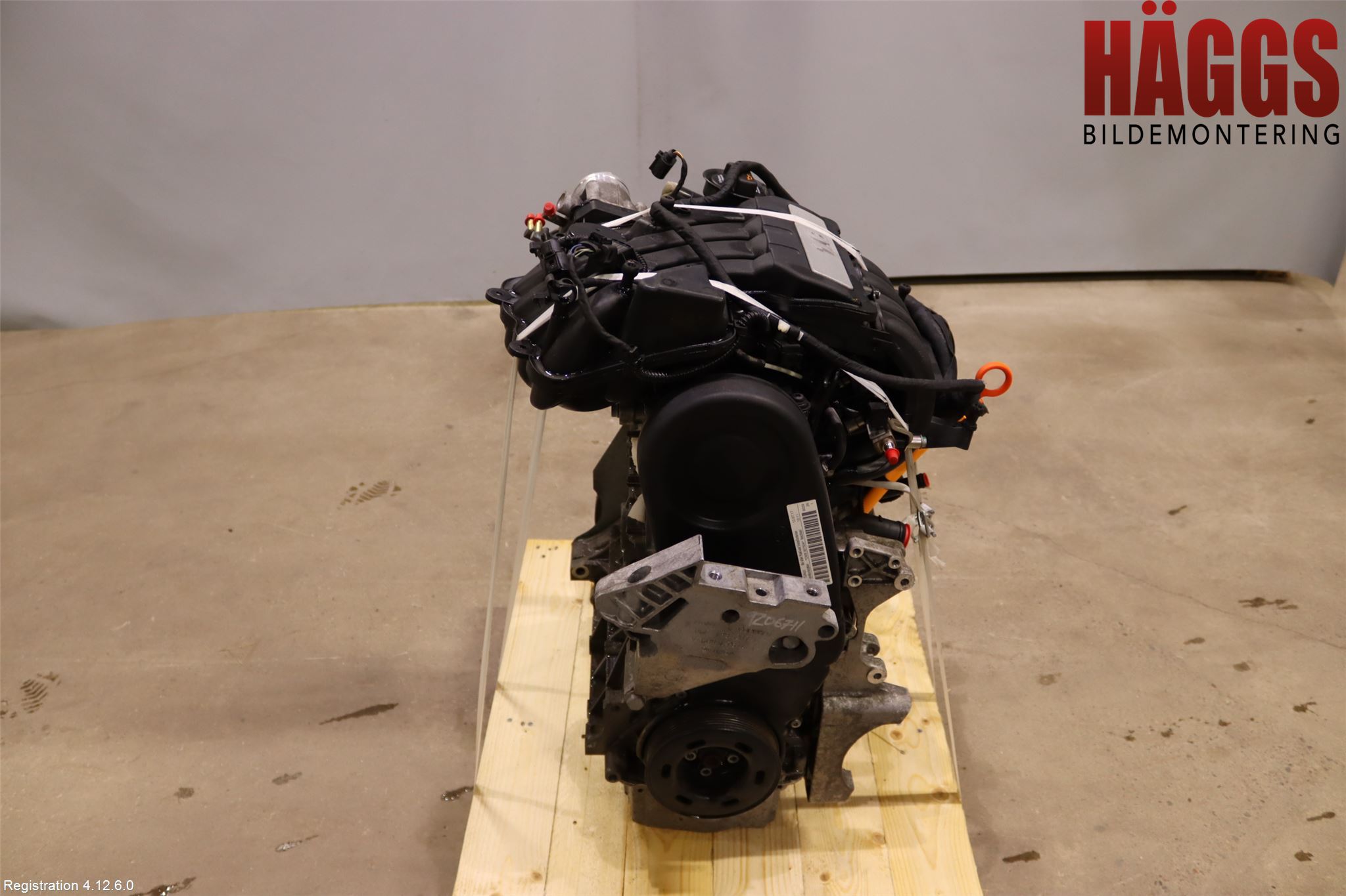 Volkswagen VW GOLF VI 09-13 Motor Bensin