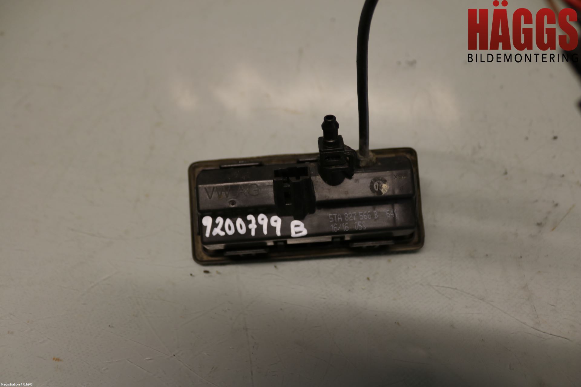 Volkswagen VW TOURAN 16- Bakluckehandtag