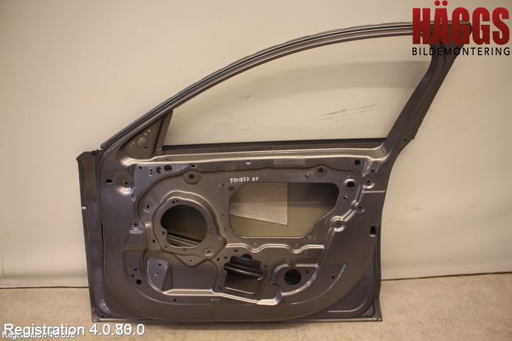 Jaguar XE (X760) 15-24 Dörr Fram Höger