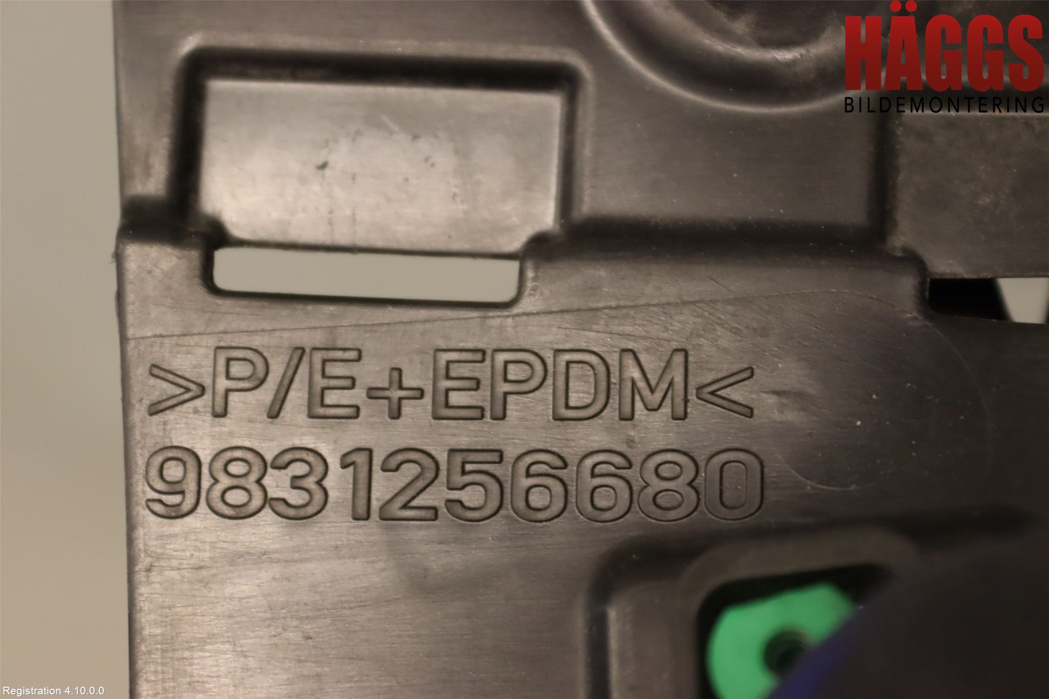 Citroen C4/E-C4 C4X/E-C4X III 21- Skärm Inner