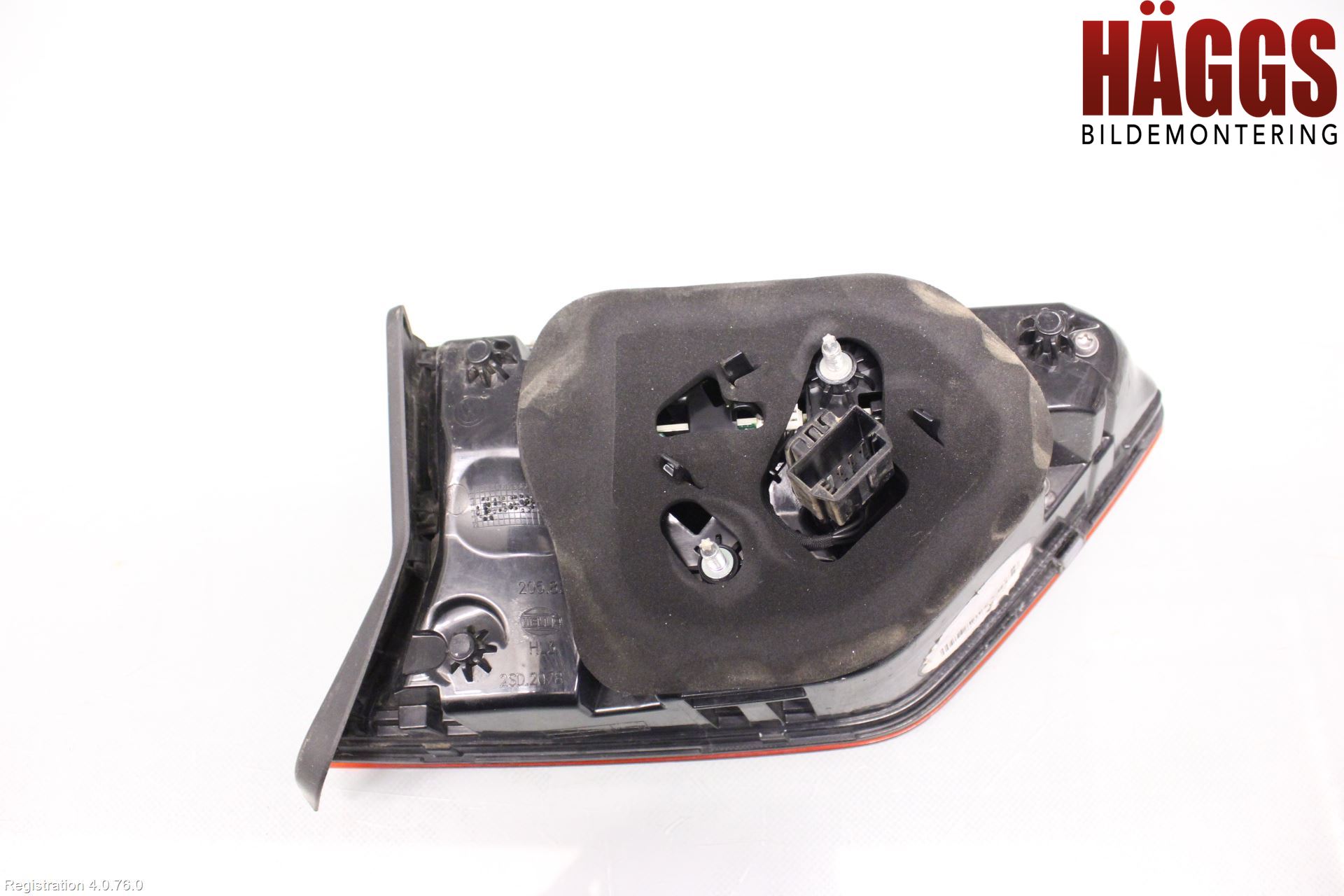 Volkswagen VW TIGUAN 16-24 Bakljus Lucka Hö