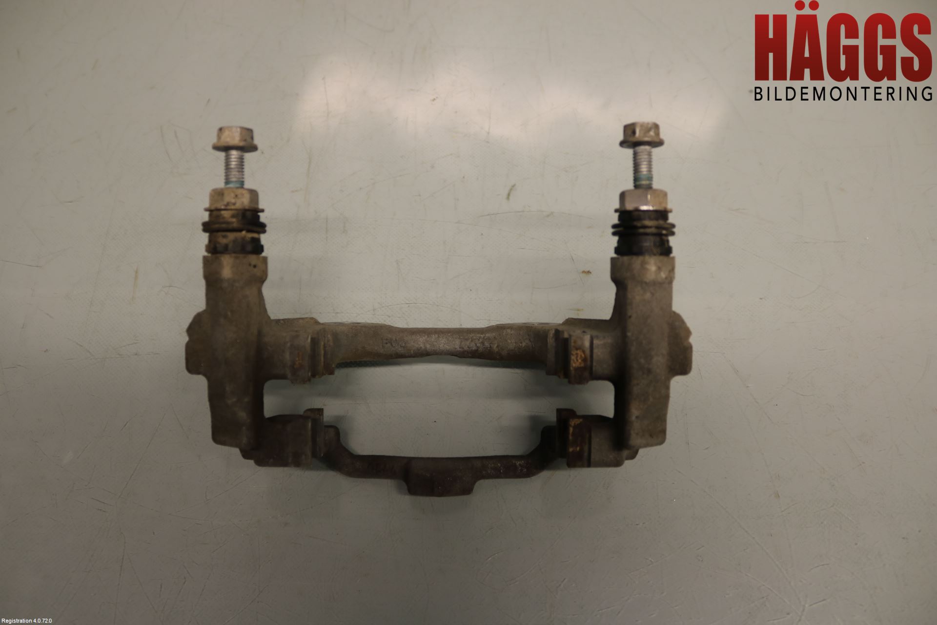 Toyota COROLLA 19- Bromsokshållare