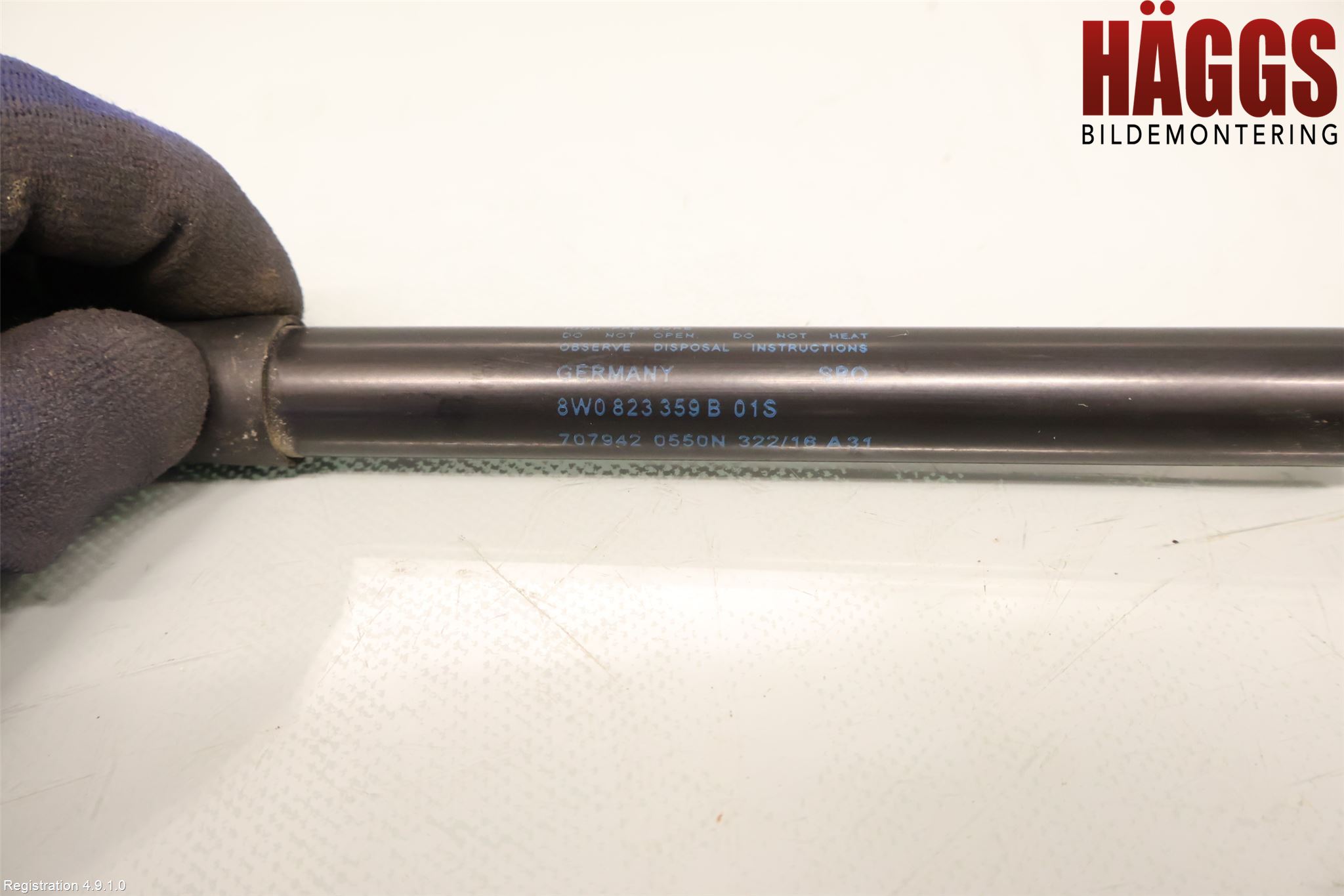 Audi A4/S4 B9 16-19 Gasfjäder Motorhuv