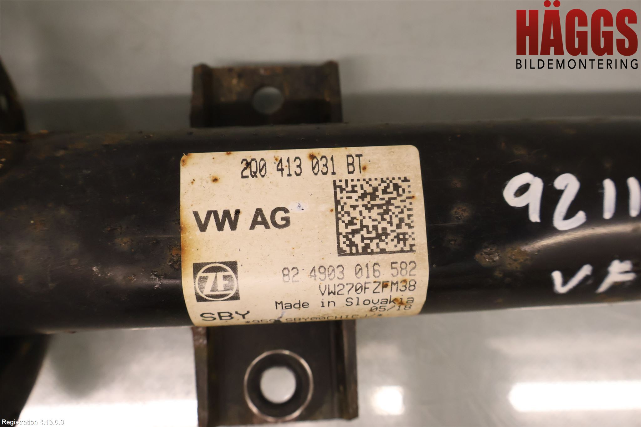 Volkswagen VW POLO VI 18->> Fjäderben Fram Vänster