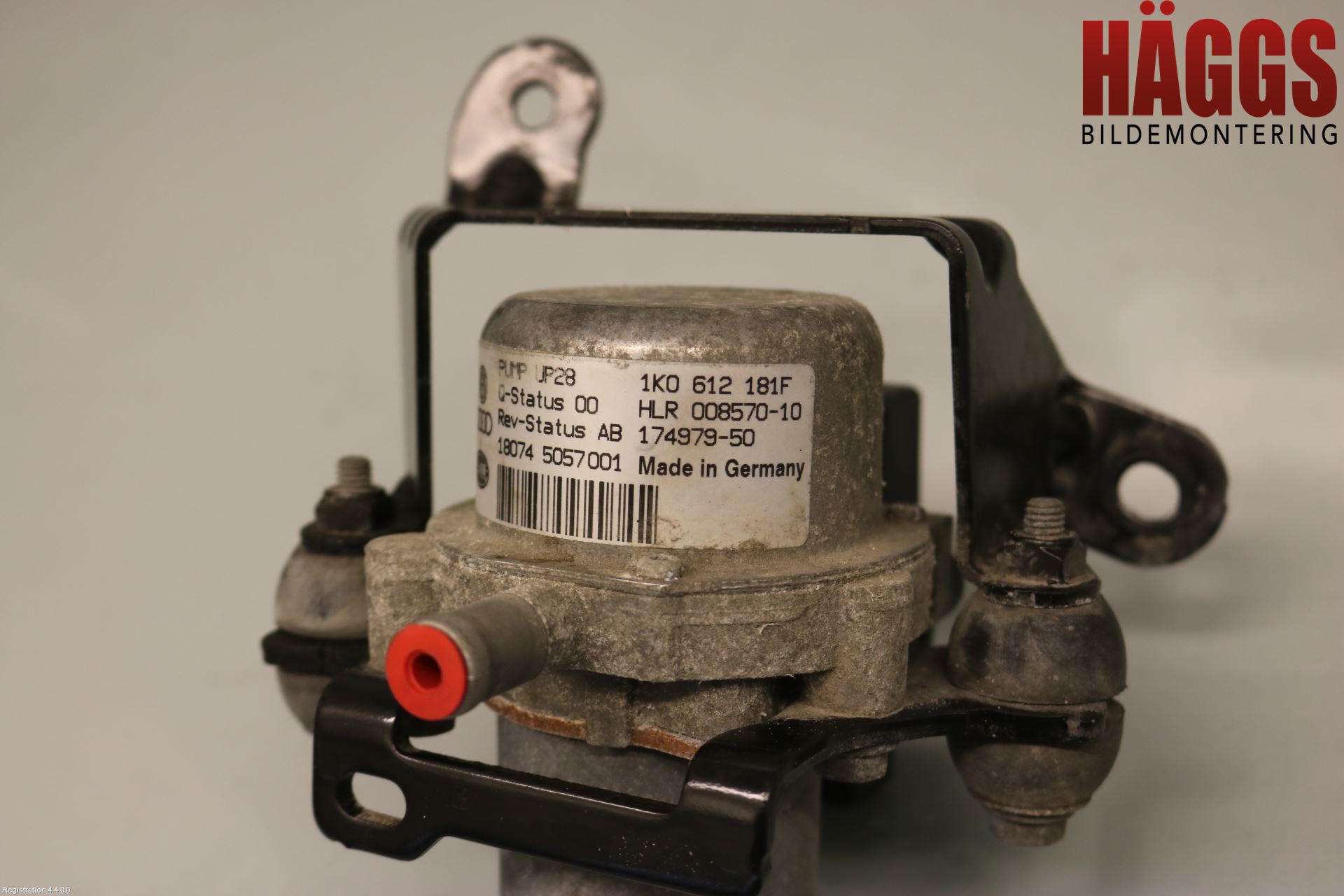 Volkswagen VW POLO VI 18->> Vakuumpump