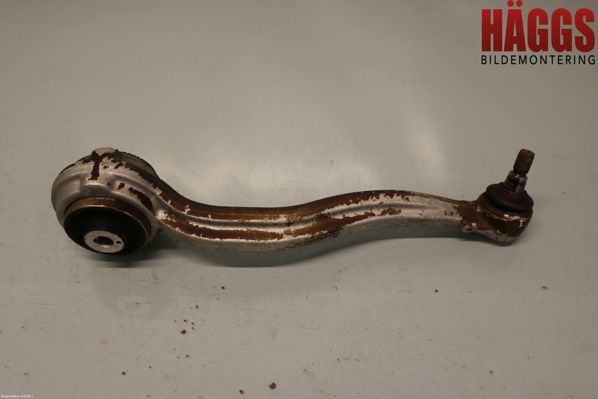 Mercedes-Benz MB C-KLASS (W204) 07-15 Bärarm Fram Undre Vä