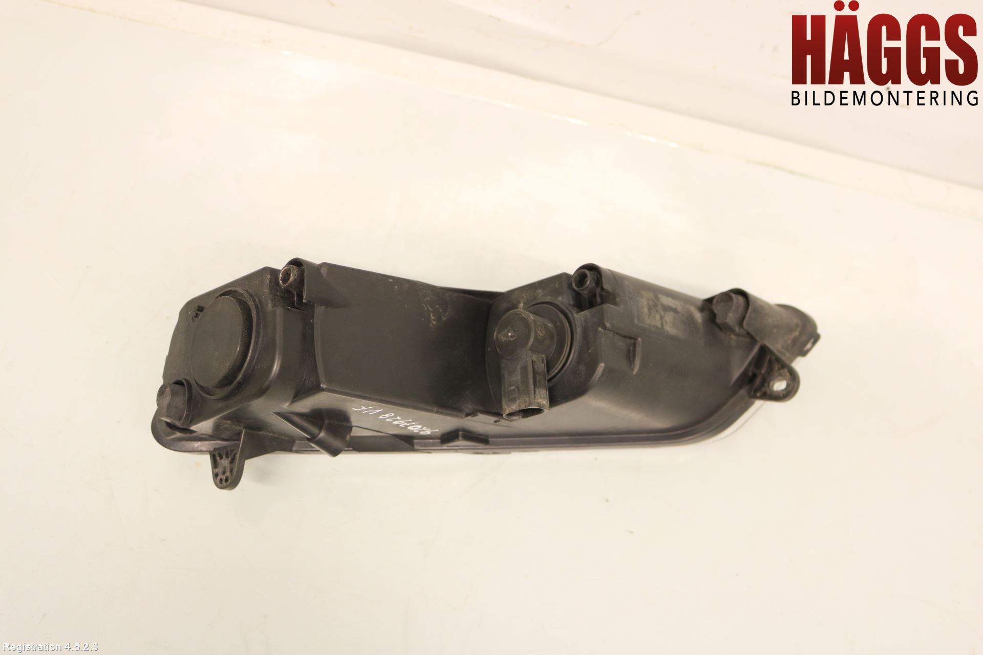 Volkswagen VW PASSAT 11-14 Dimljus-Varselljus Fram