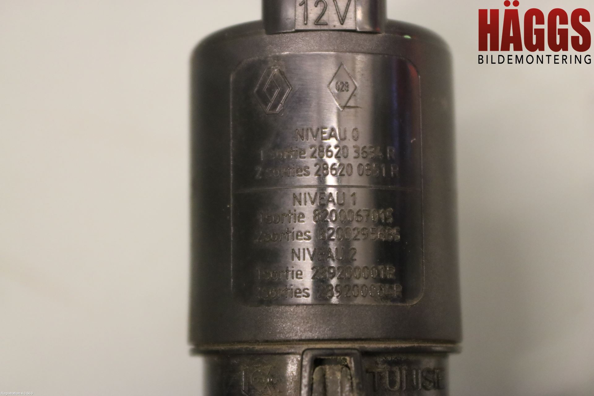 Dacia DOKKER 13- Spolarpump Vindruta