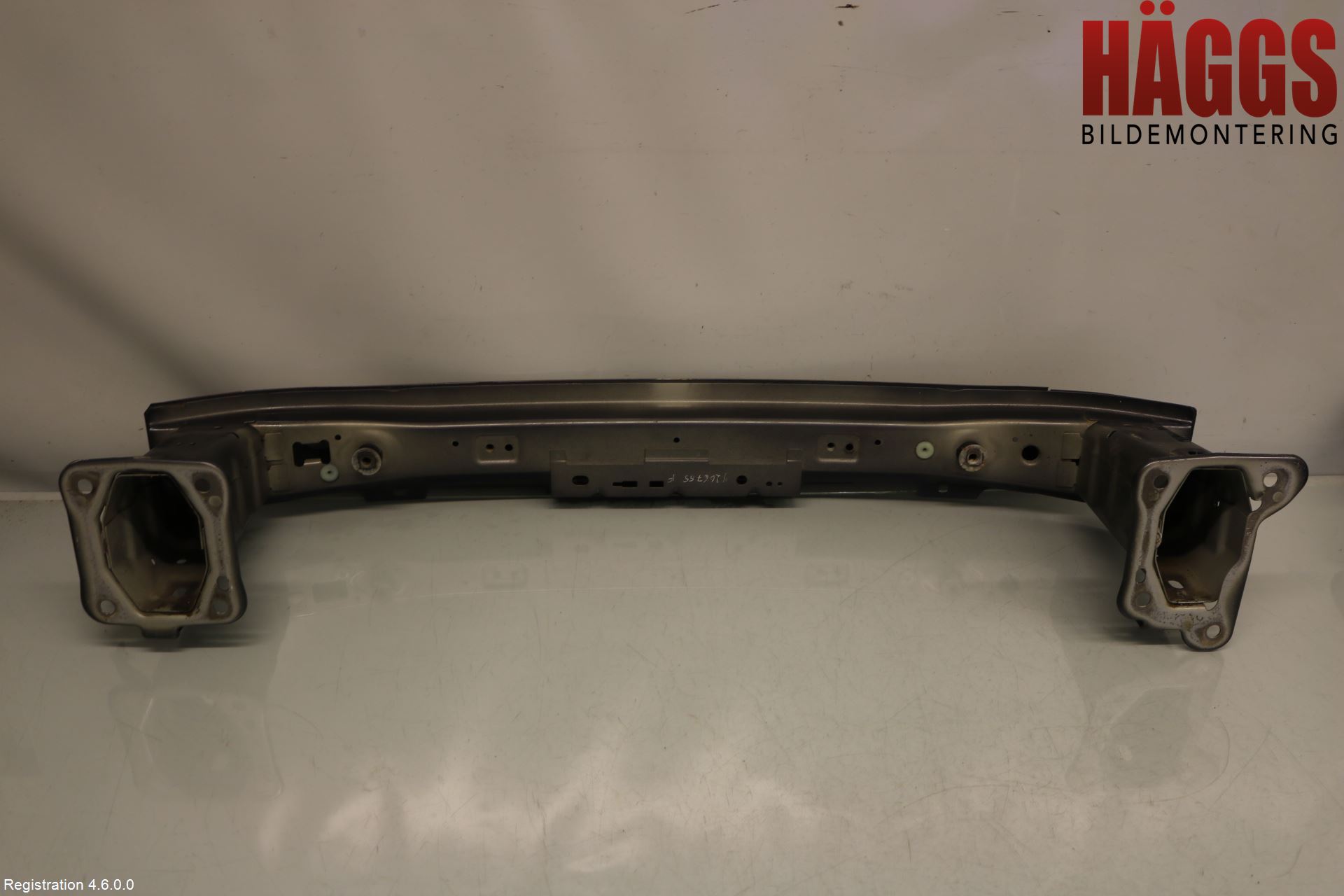 Ford FOCUS 08-11 Stötfångarbalk Fram