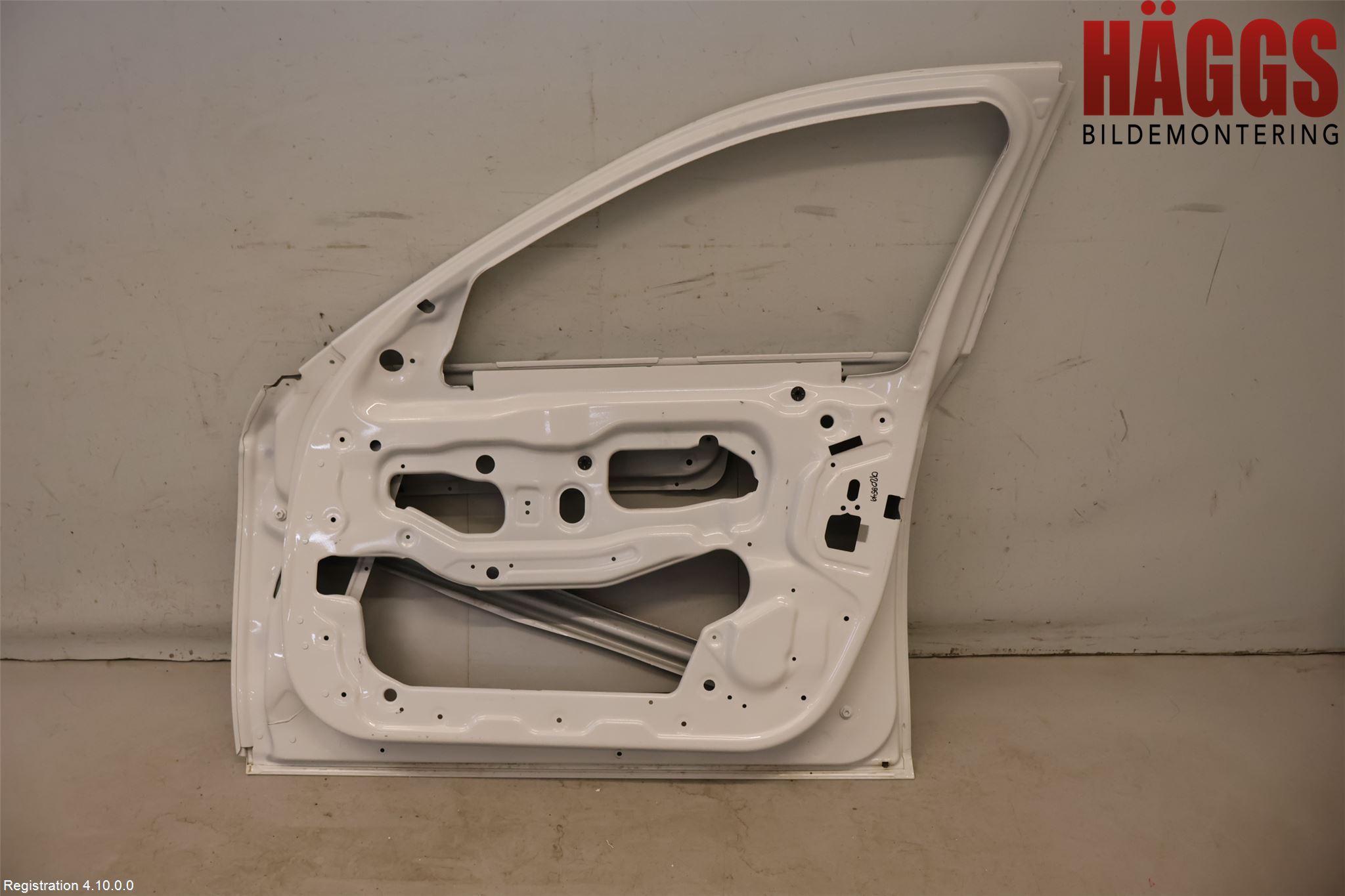 BMW 5 F10/F11/F18 09-17 Dörr Fram Höger