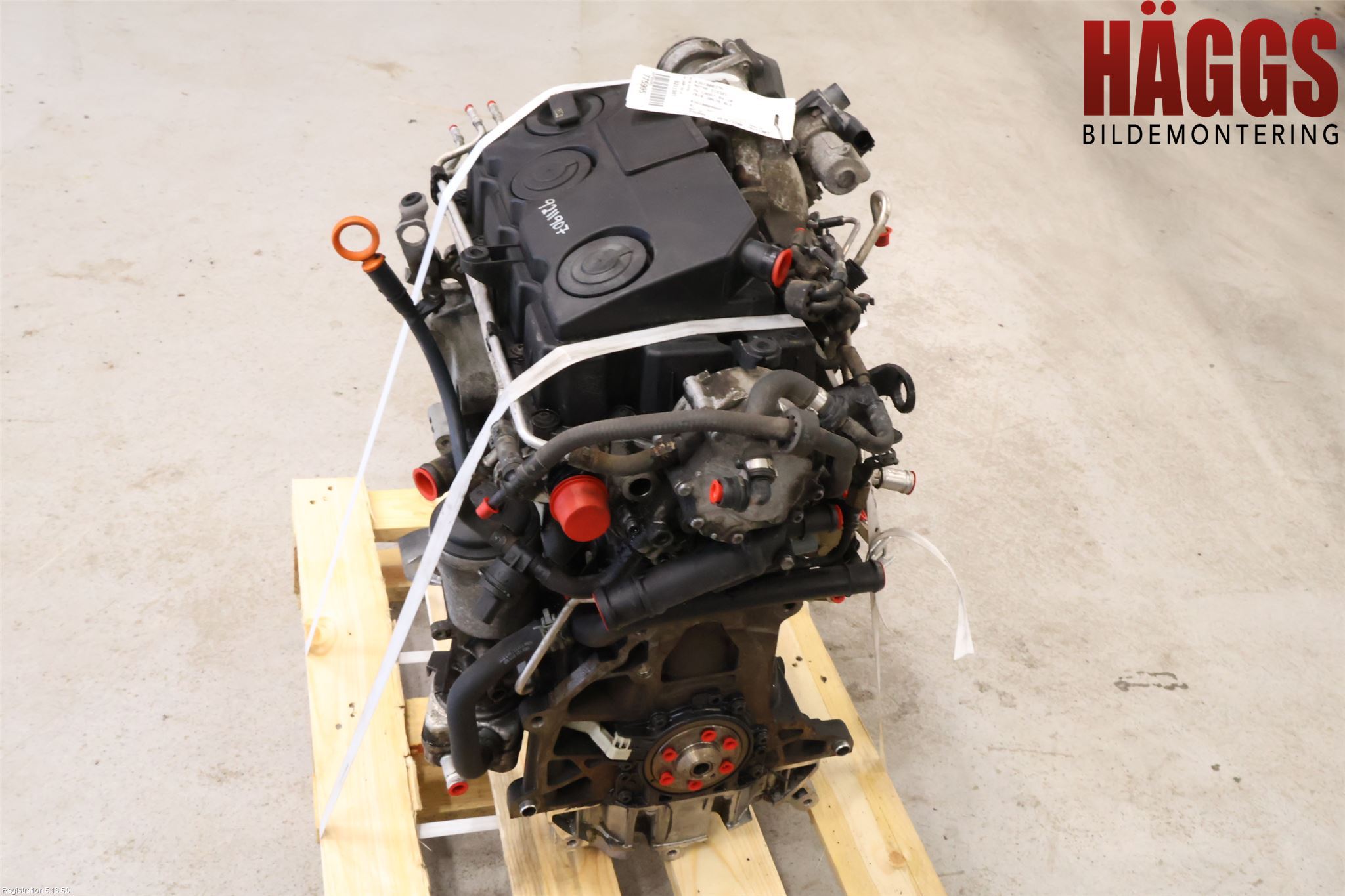 Volkswagen VW CADDY      04-10 Motor Diesel