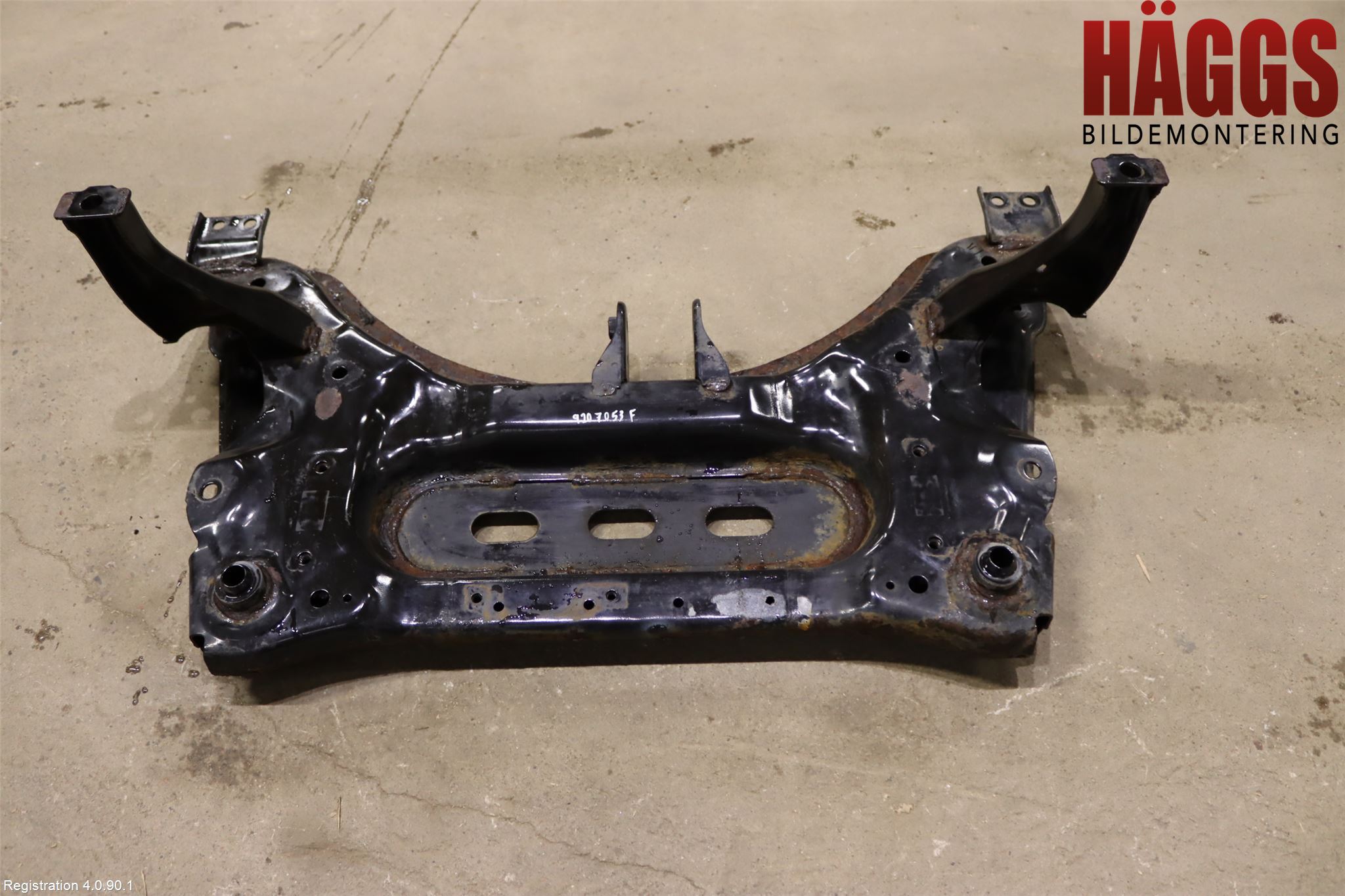 Nissan QASHQAI 14-17 Framvagnsbalk