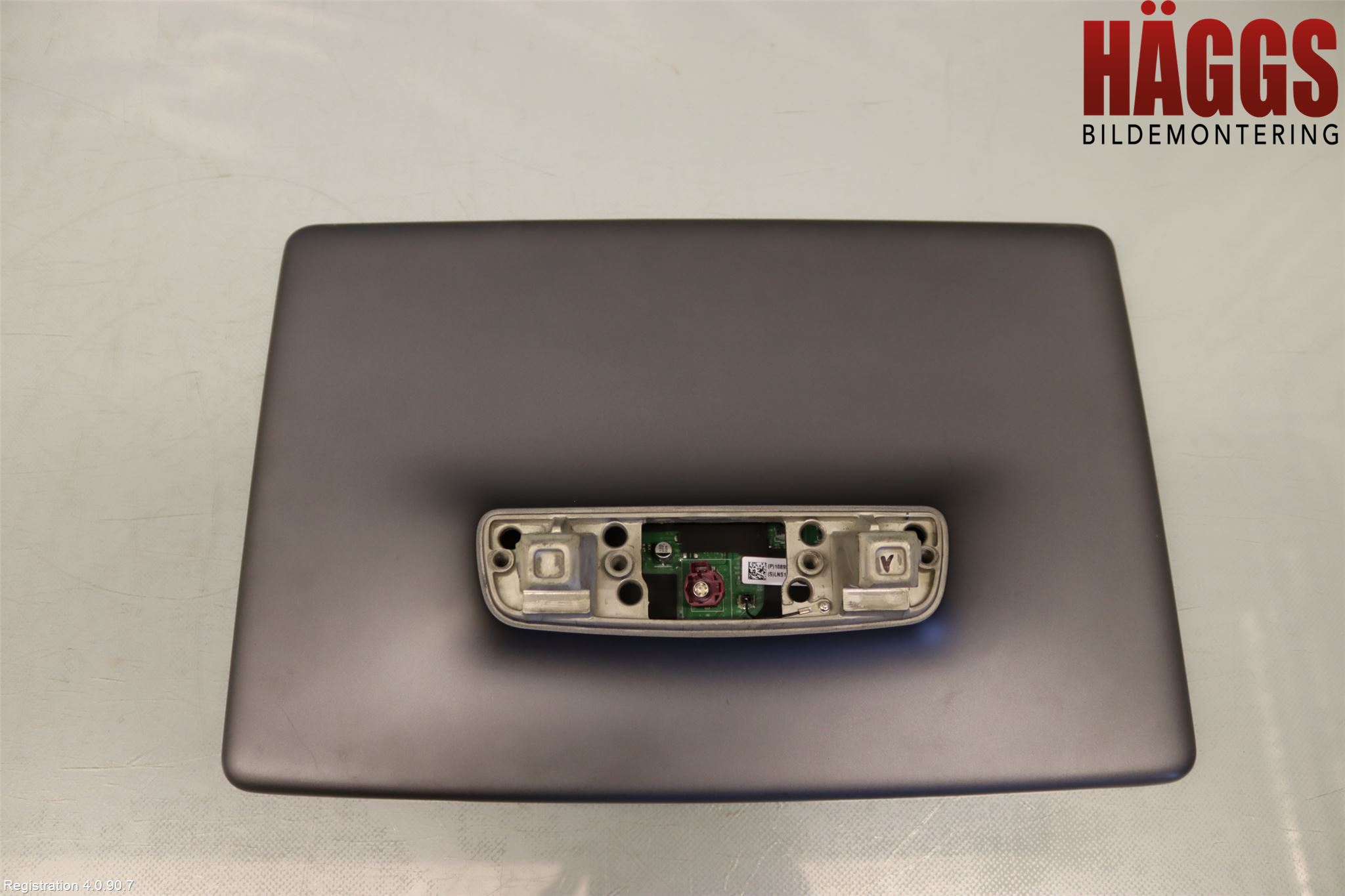 Tesla MODEL 3 17- Multifunktionsdisplay