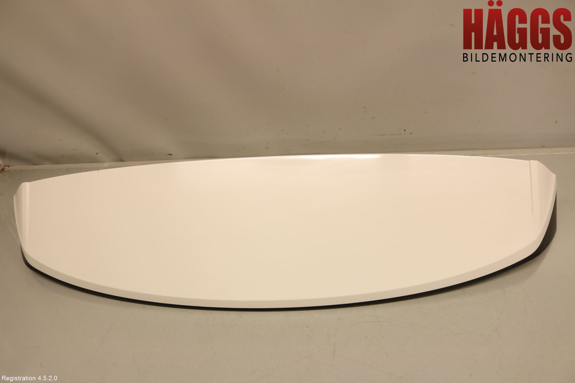 Volkswagen VW T-ROC 18- Spoiler Baklucka