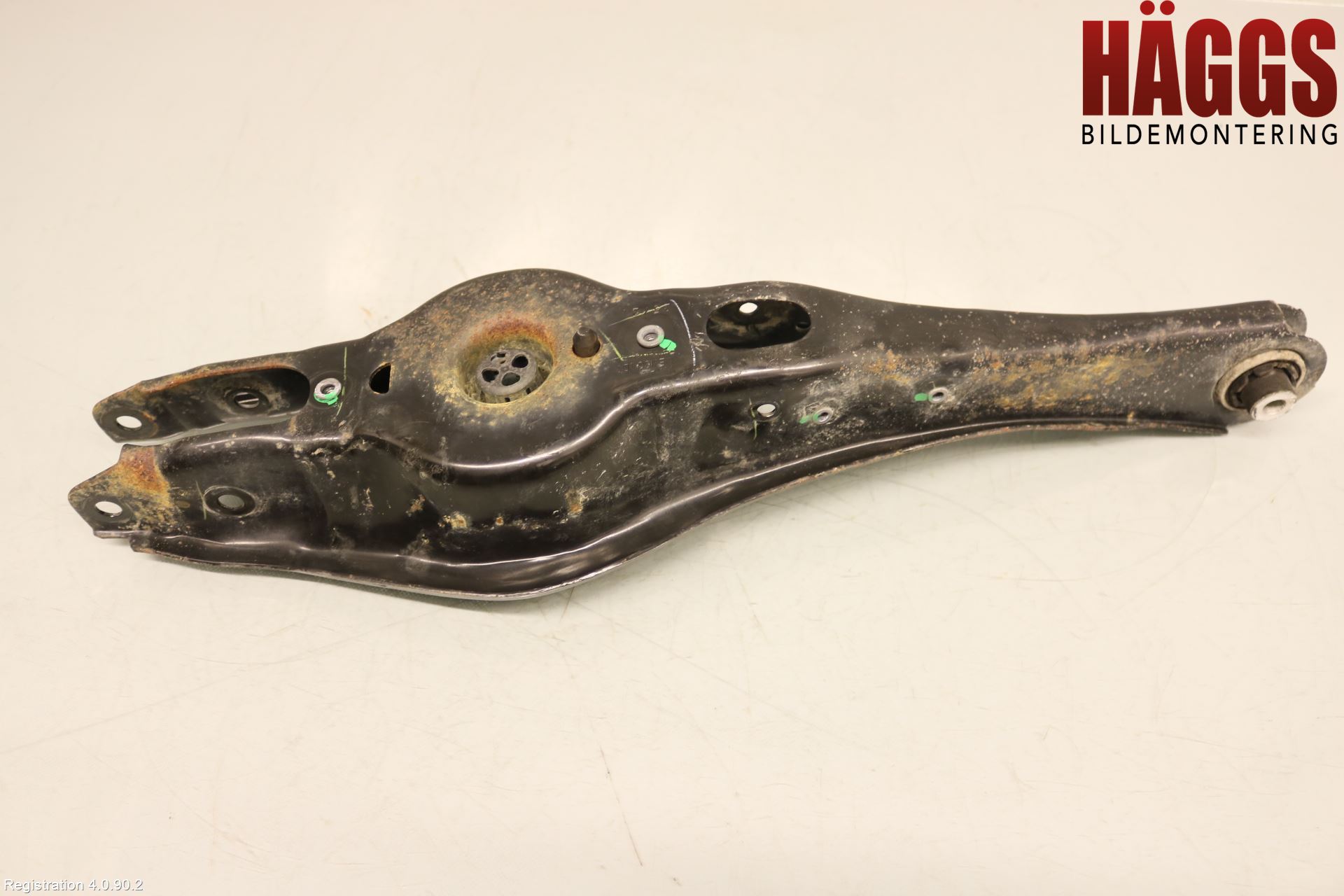 Volkswagen VW TIGUAN 16-24 Bärarm Bak Vänster
