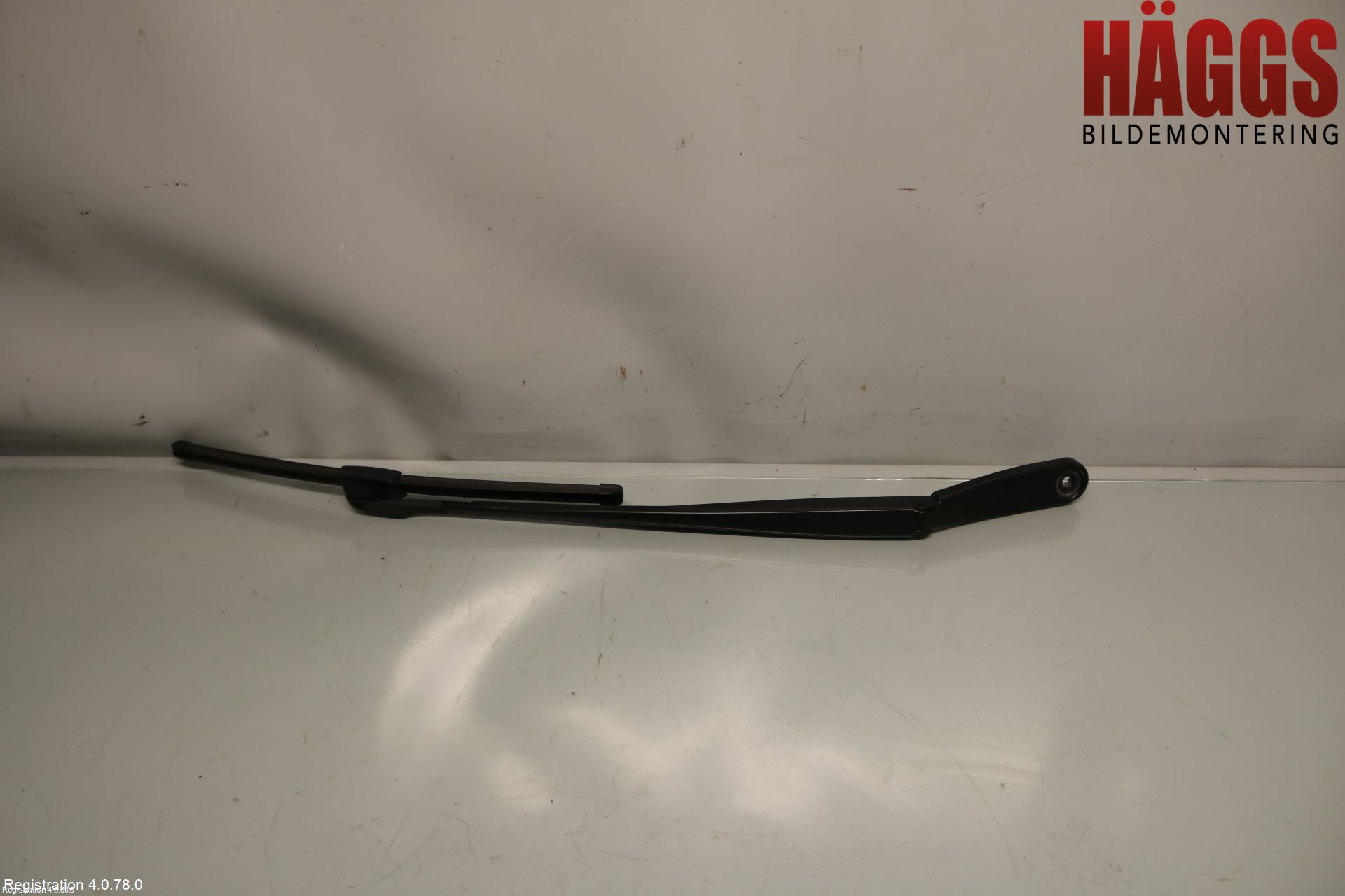 BMW 5 F10/F11/F18 09-17 Torkararm Armar Vindruta