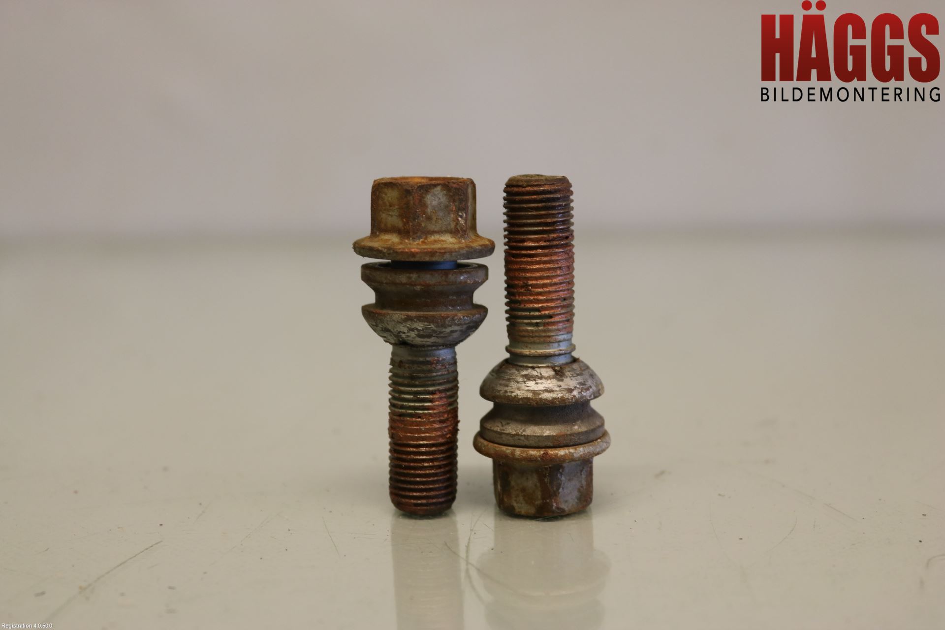 Volkswagen VW TRANSP/CARAVELLE (T5) 04-15 Hjulmutter-Bult-Sats
