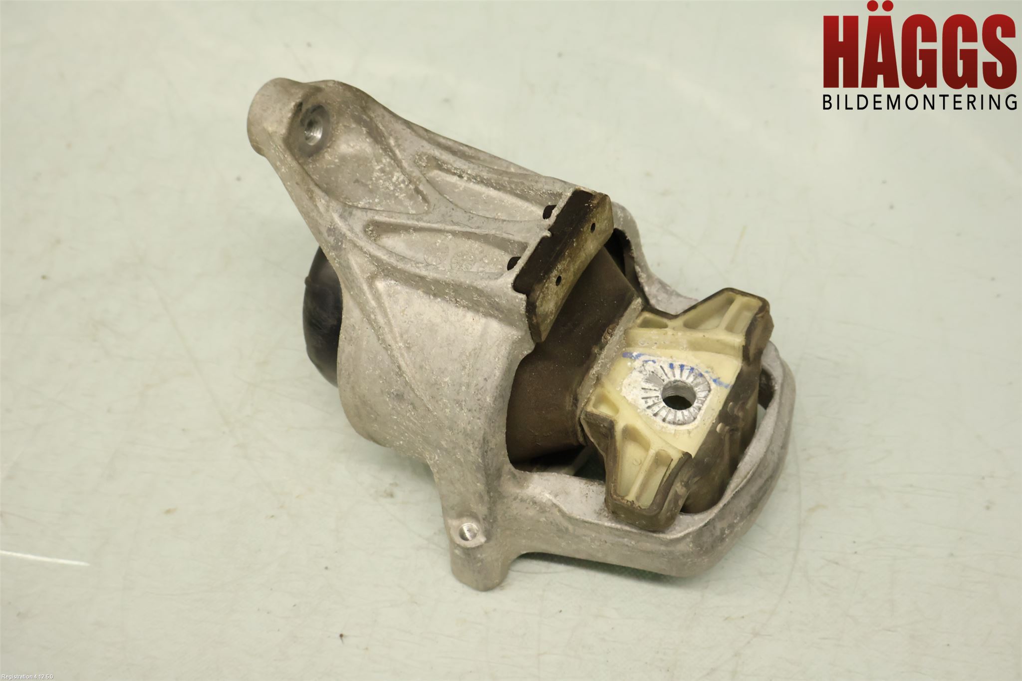 Audi A4/S4 B9 20- Motorkudde