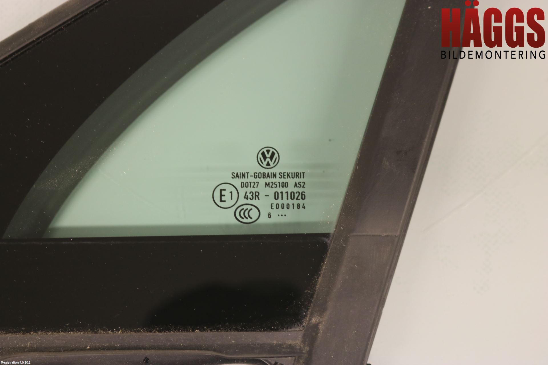 Volkswagen VW PASSAT 15-19 Dörruta Fram Lilla Vä
