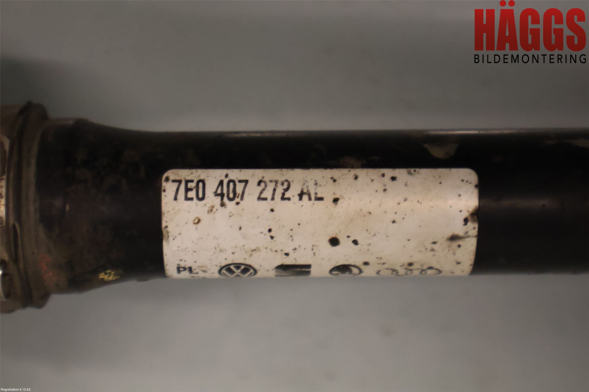 Volkswagen VW TRANSP/CARAVELLE (T5) 04-15 Drivaxel Fram Höger