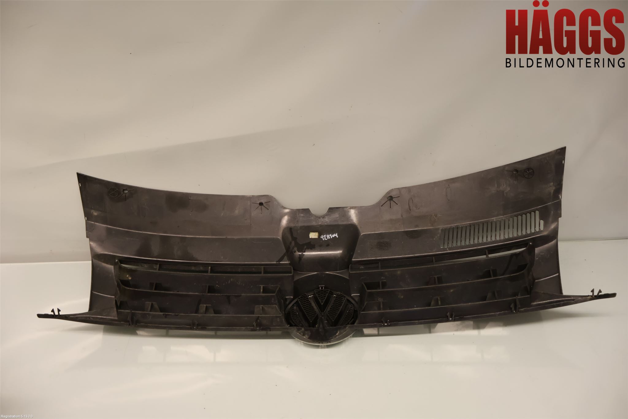 Volkswagen VW TRANSP/CARAVELLE (T5) 04-15 Grill Komp