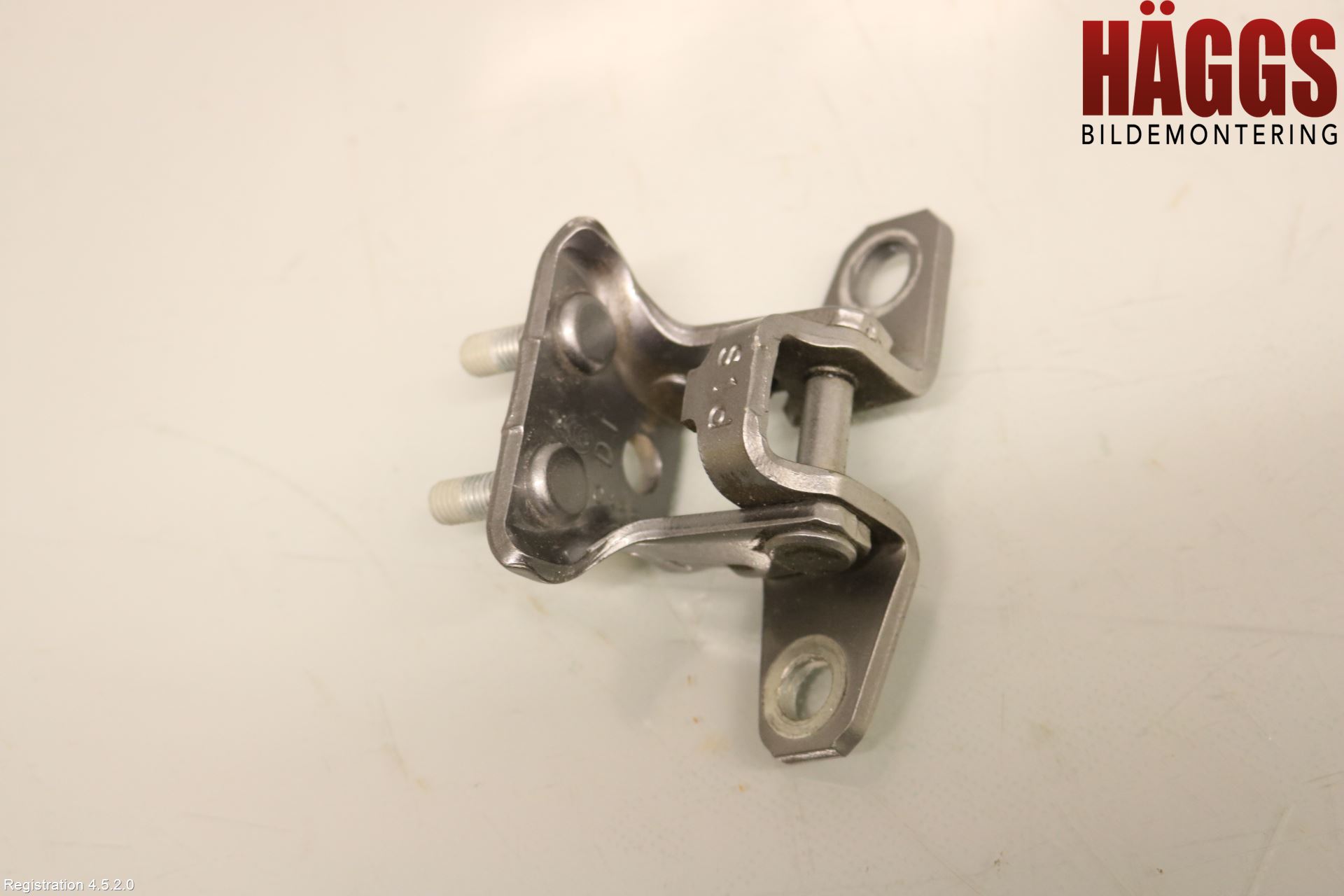 Mitsubishi OUTLANDER 13-21 Dörrgångjärn