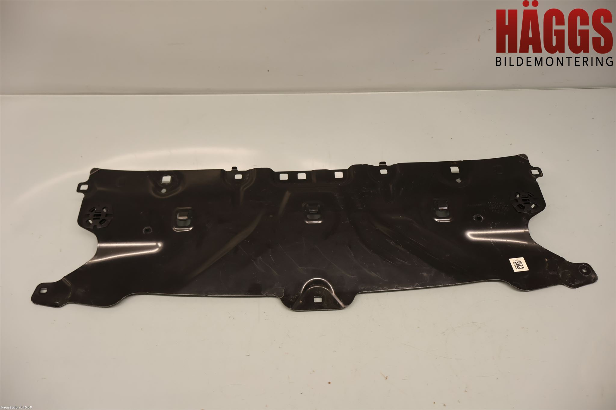 BMW 5 G30/G31/F90 17-23 Frontplåt