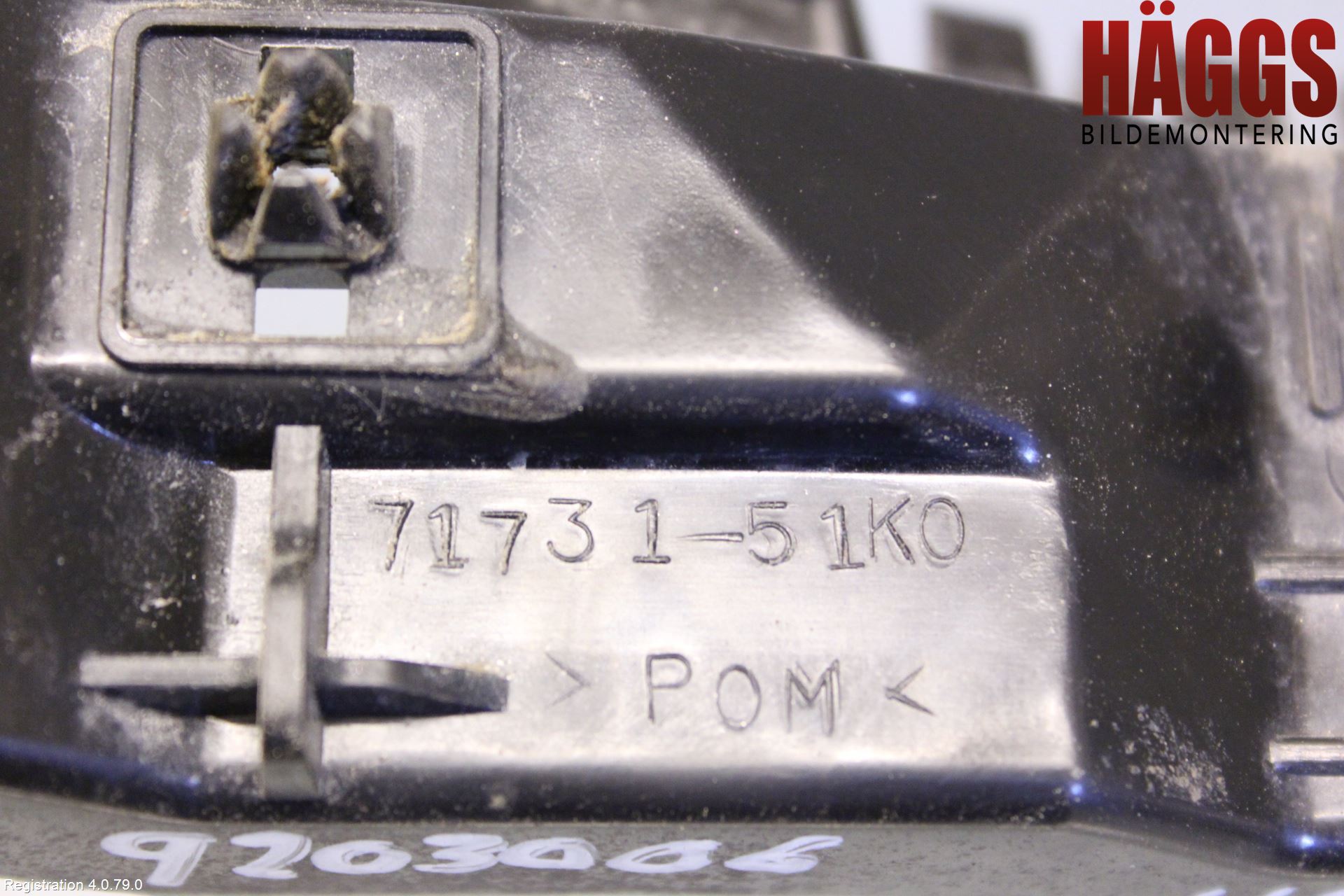 Suzuki SPLASH Stötfångarfäste Fram Hö