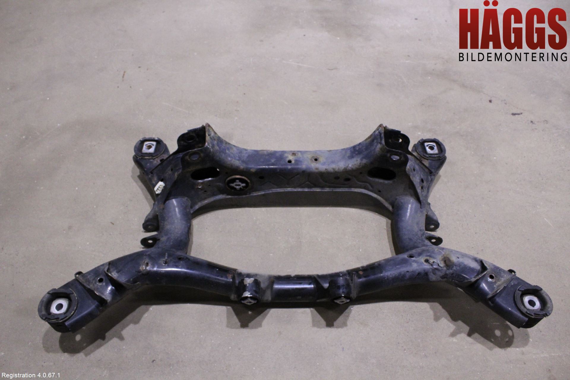 BMW 3 F30/F31/F80 12-19 Bakaxelbalk