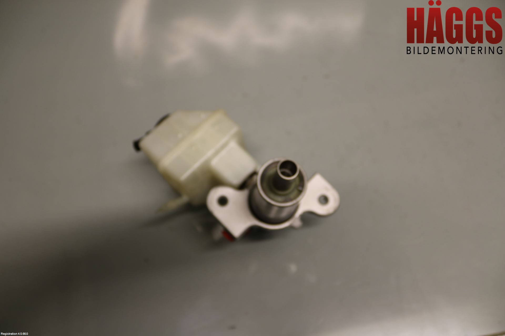 BMW X3 E83     03-10 Broms Huvudcylinder