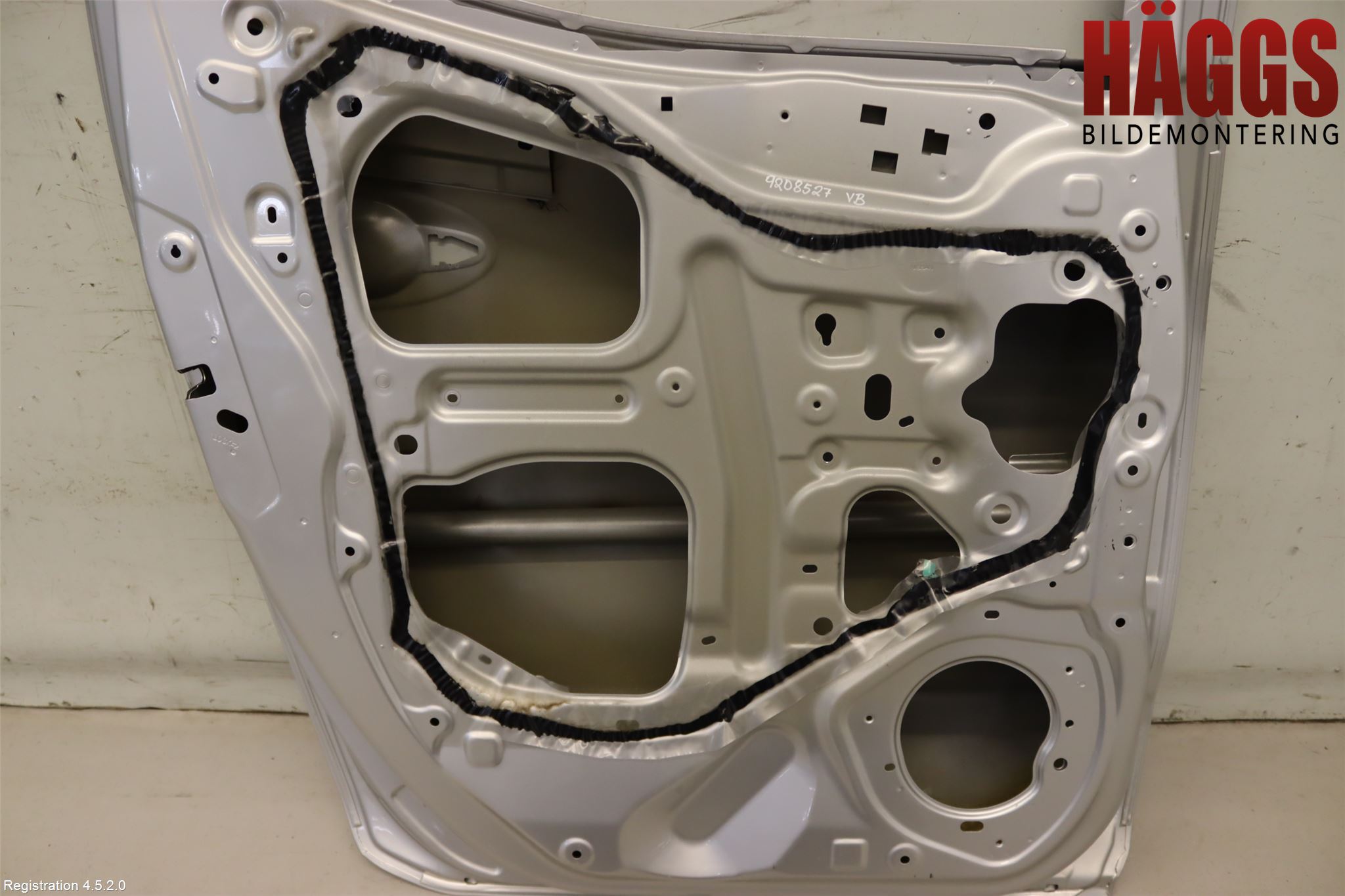 Nissan NAVARA 05-16 Dörr Bak Vänster