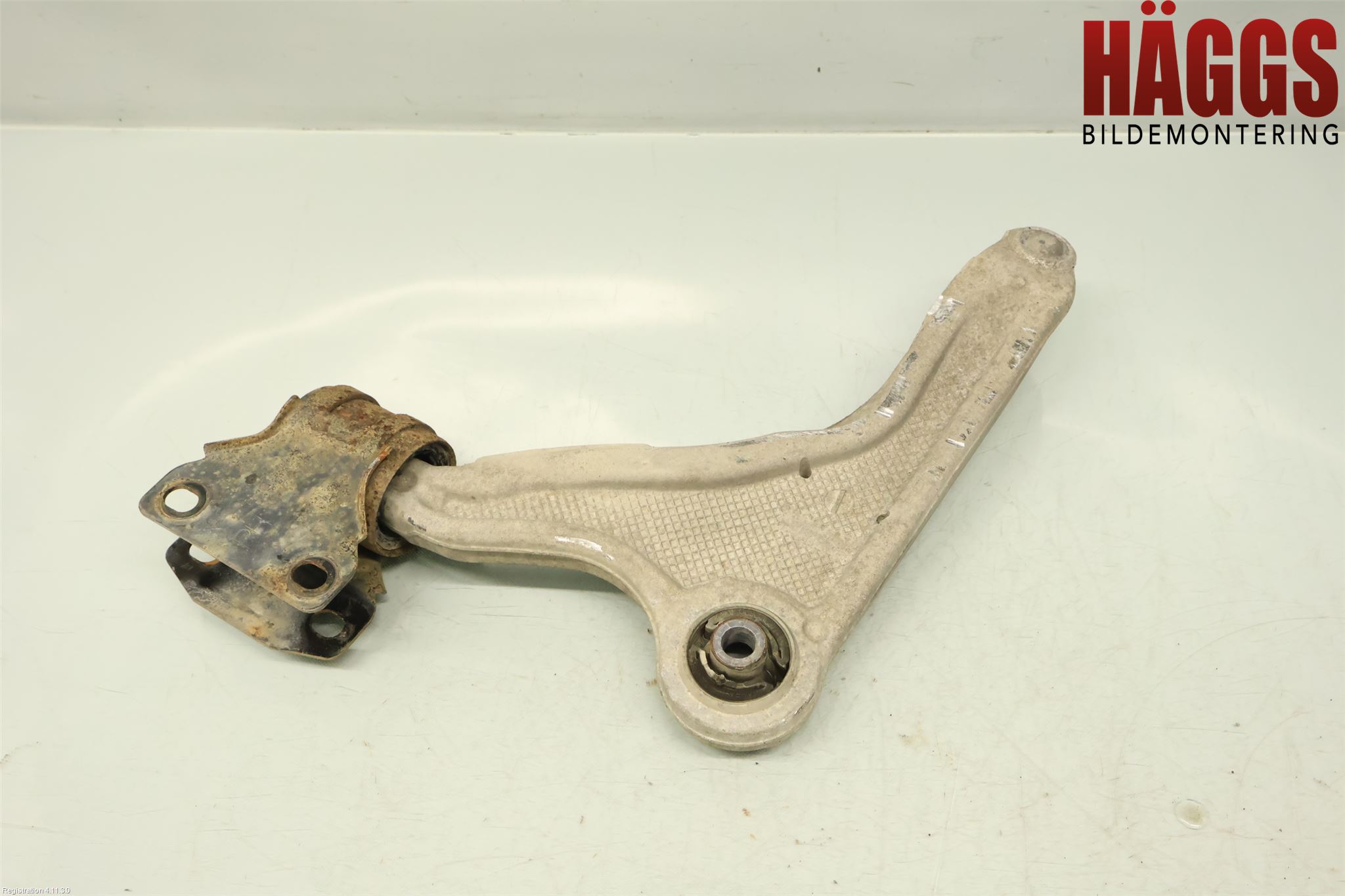 Ford MONDEO 15-22 Bärarm Fram Undre Hö