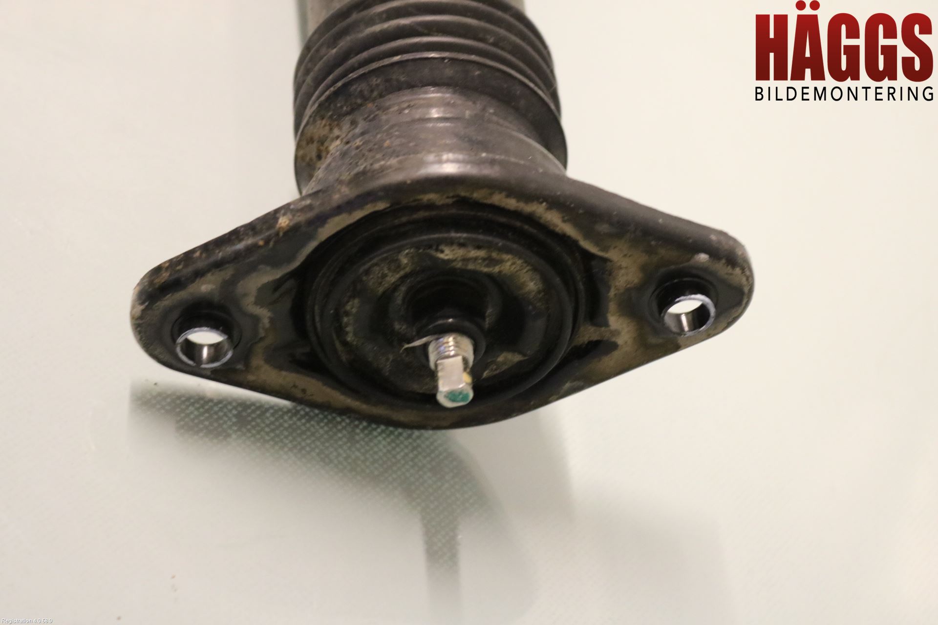 Hyundai i40 16-18 Stötdämpare Bak