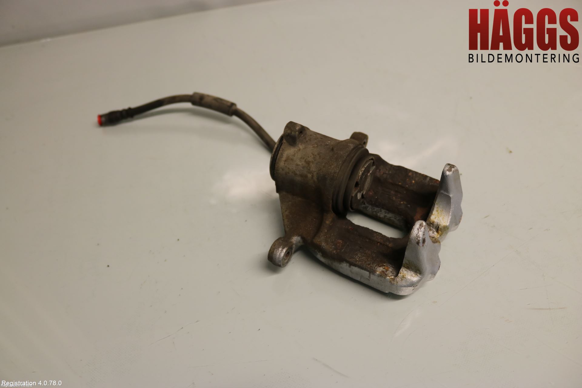 BMW 5 F10/F11/F18 09-17 Bromsok Bak Höger