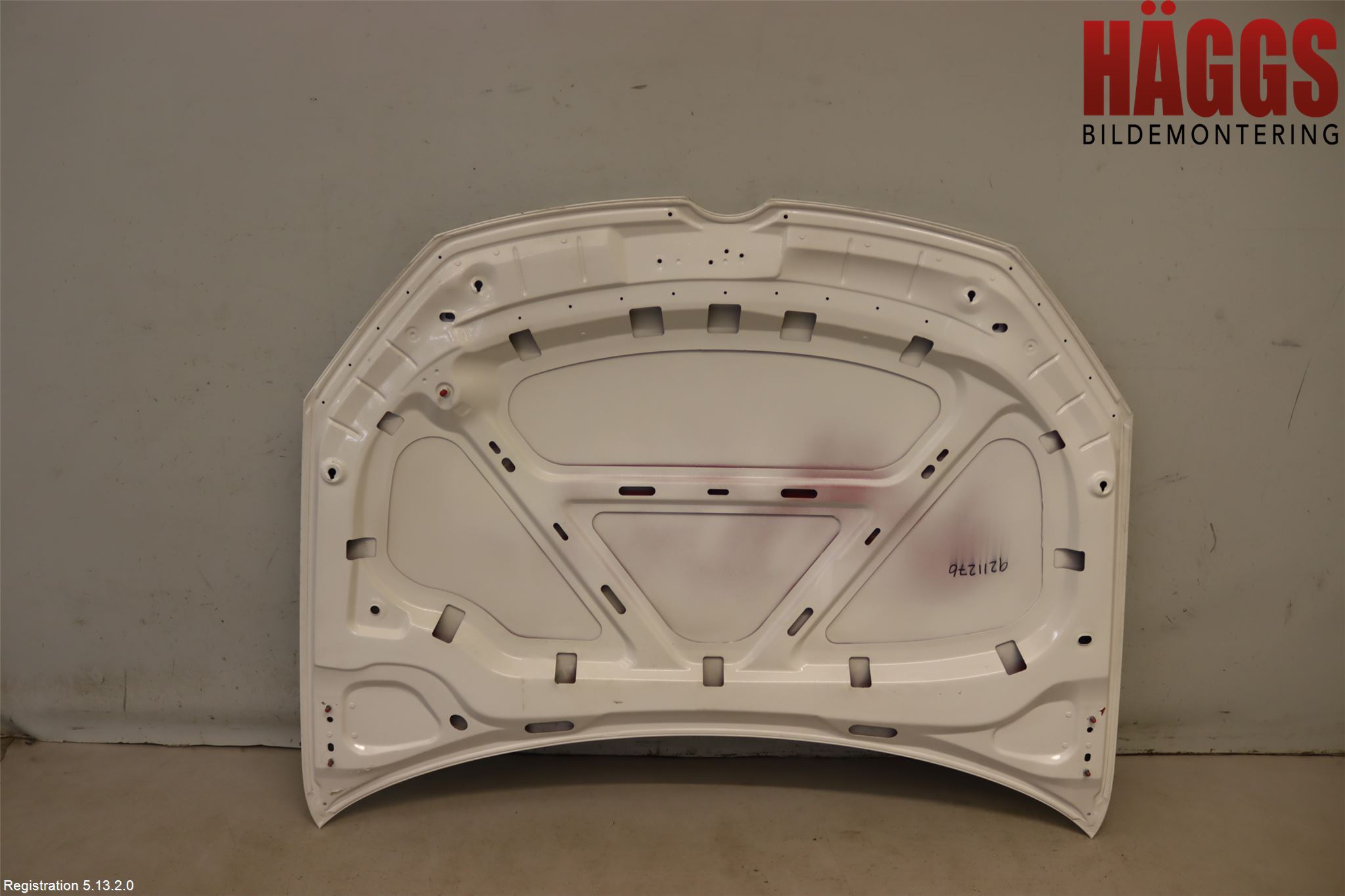 Volkswagen VW GOLF VI 09-13 Huv Fram