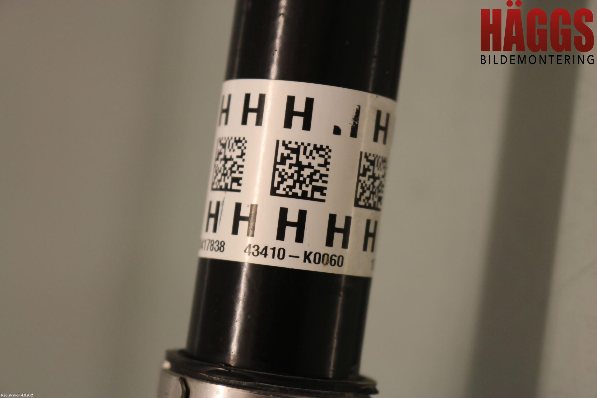 Toyota YARIS XP21 20- Drivaxel Fram Höger