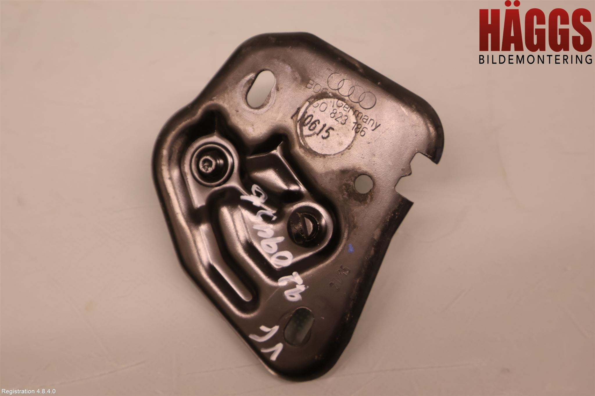 Audi Q3 8U 12-18 Huvlås