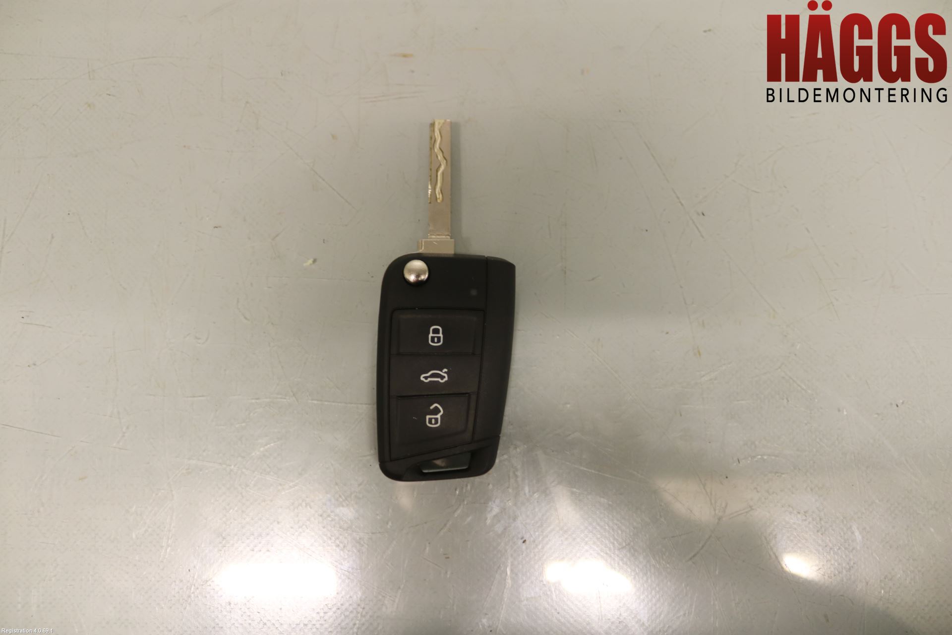 Volkswagen VW TIGUAN 16-24 Nyckel-Nycklar