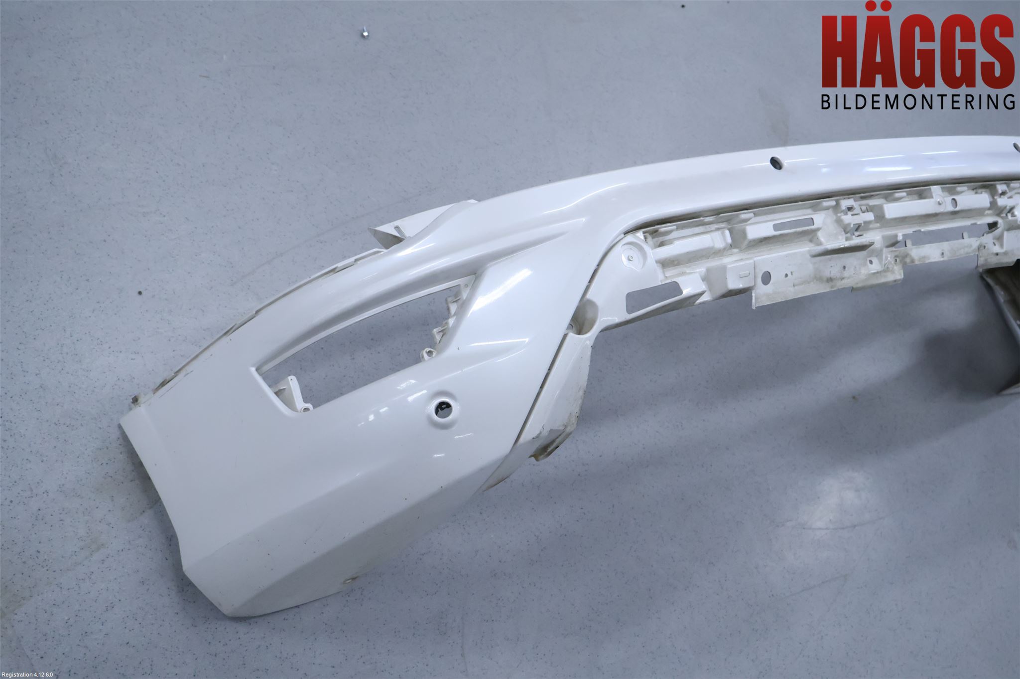 Ford KUGA 13-16 Stötfångarbeklädnad Bak