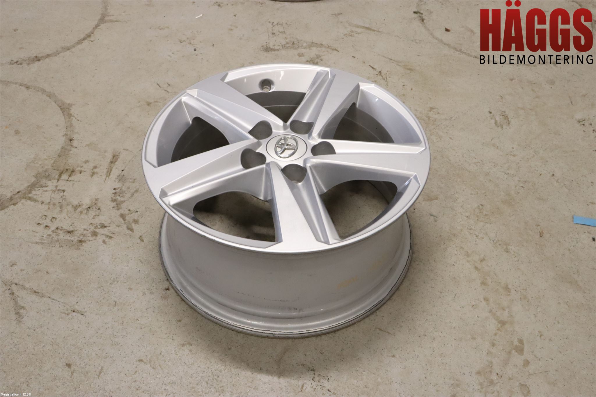 Toyota COROLLA 19- Fälg Aluminium