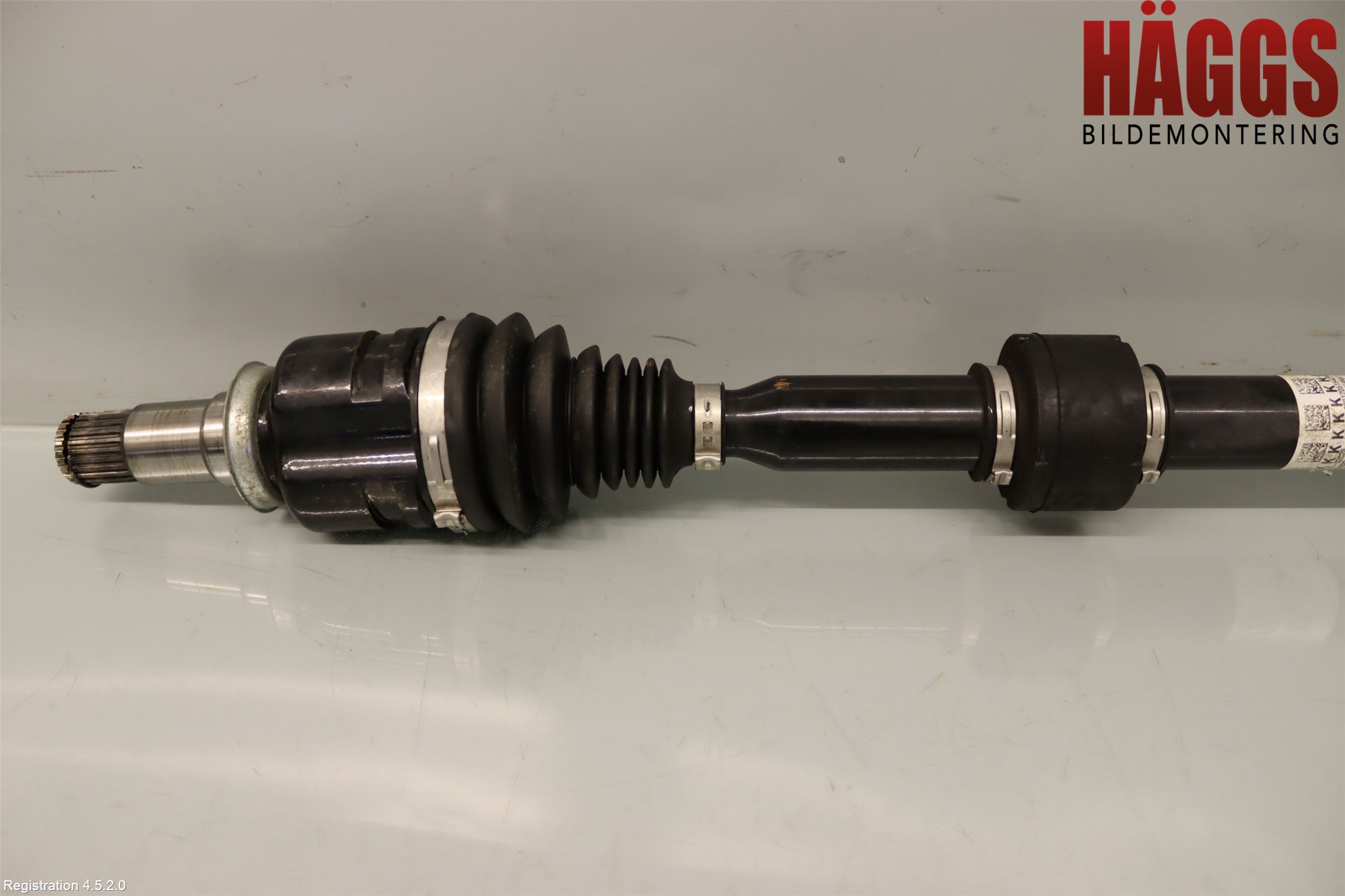 Toyota COROLLA 19- Drivaxel Fram Höger