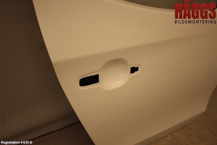 Fiat FULLBACK 16-19 Dörr Bak Höger